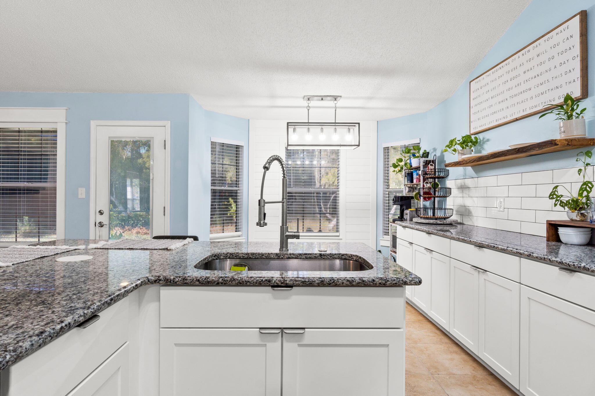 HIDDEN PINES S/D - Residential