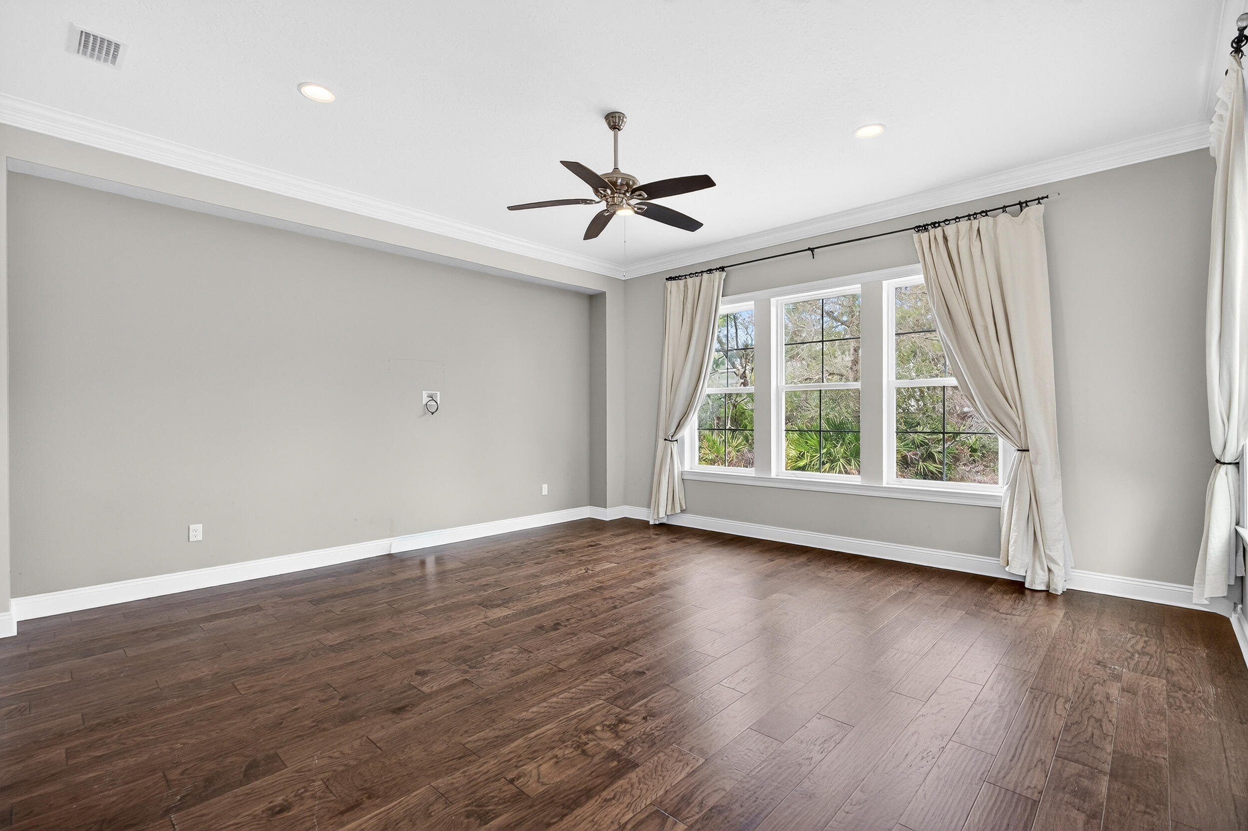 PRESERVE ON THE BAY - Residential