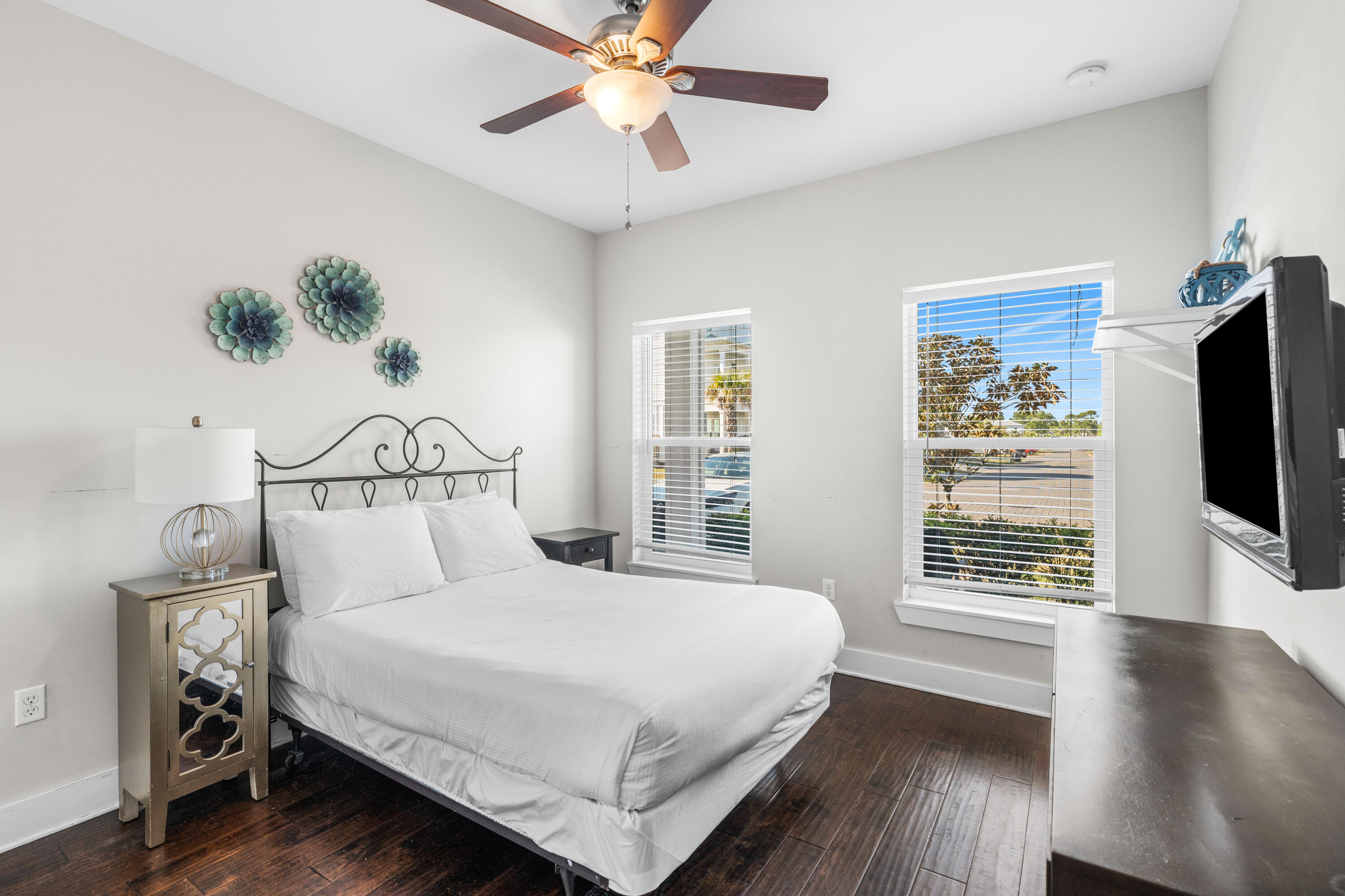 FRANGISTA BEACH 2ND ADDN - Residential