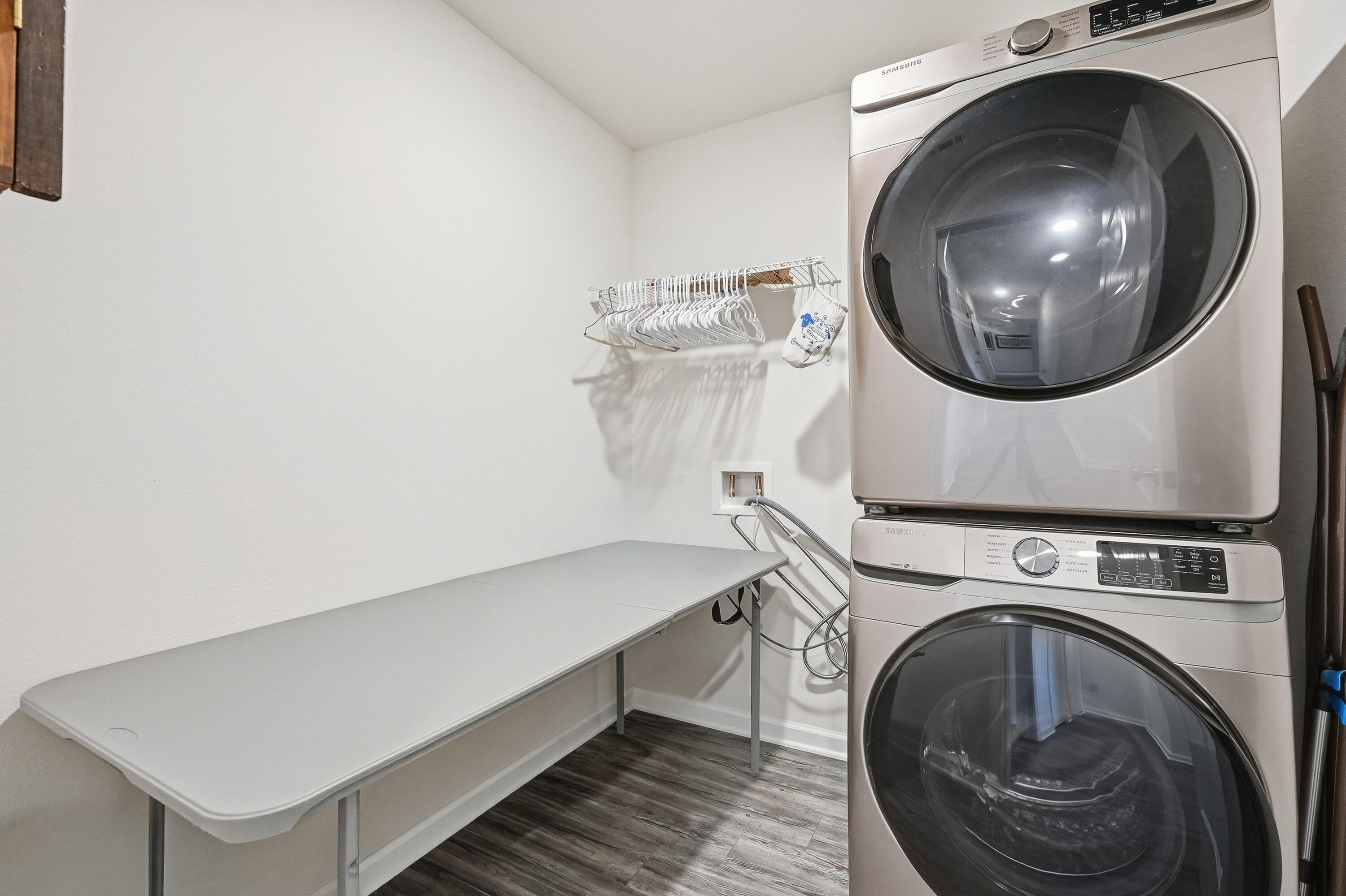 Redstone Commons - Residential