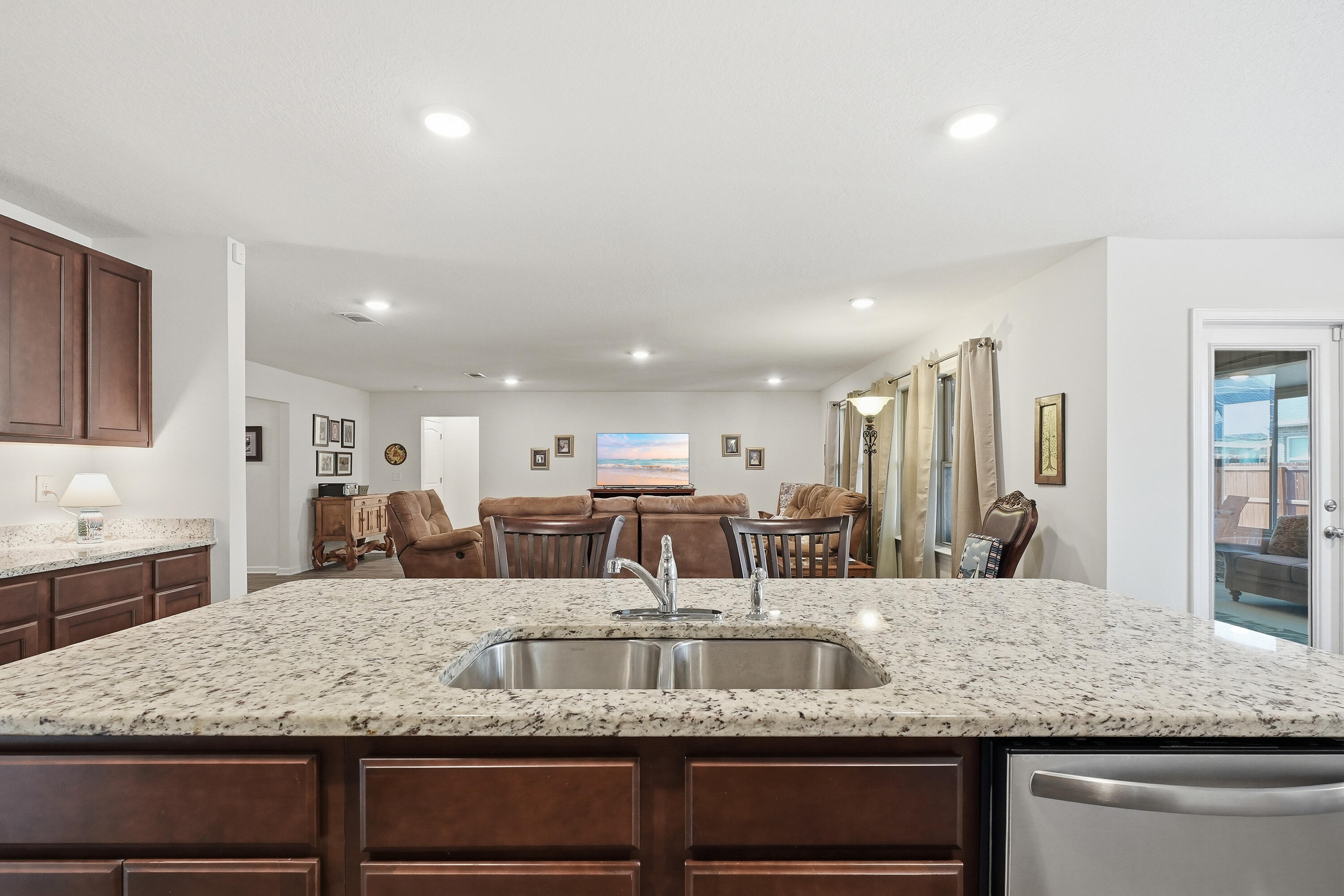 Redstone Commons - Residential