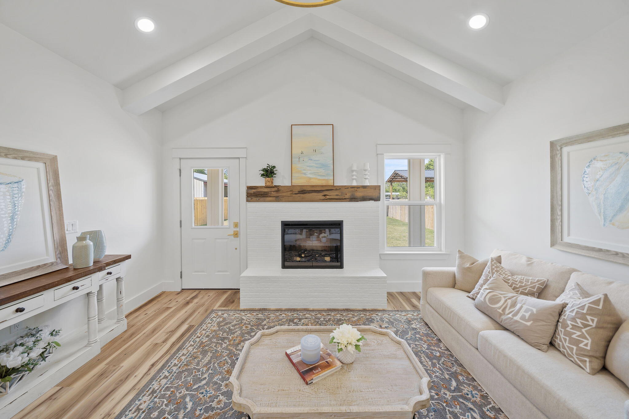 SOUTHPORT - Residential