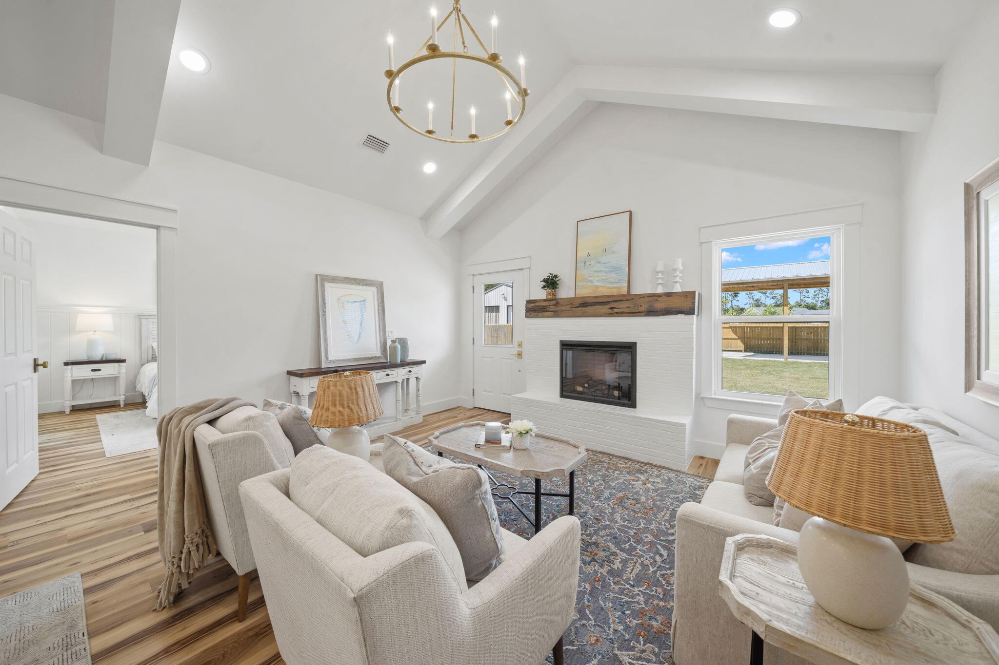 SOUTHPORT - Residential