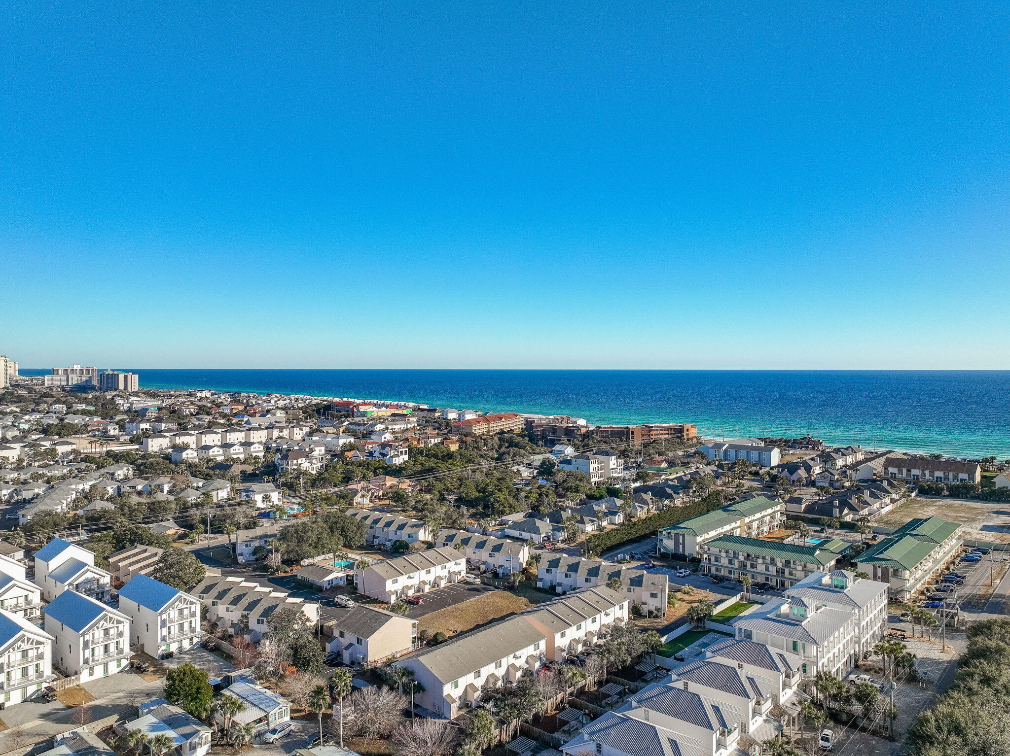 WOODLAND SHORES T/H PH 3 - Residential