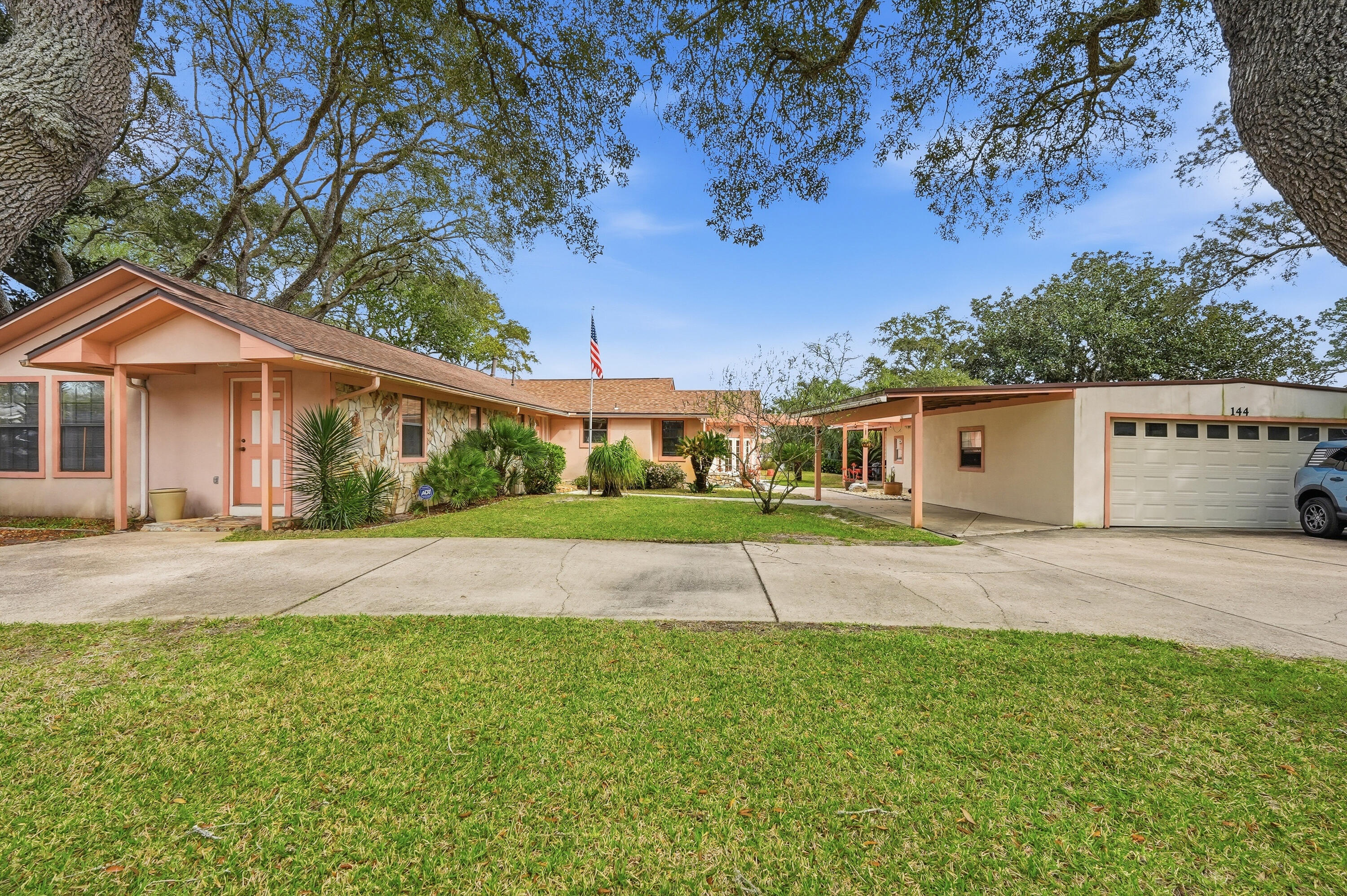 BELLA VISTA S/D - Residential