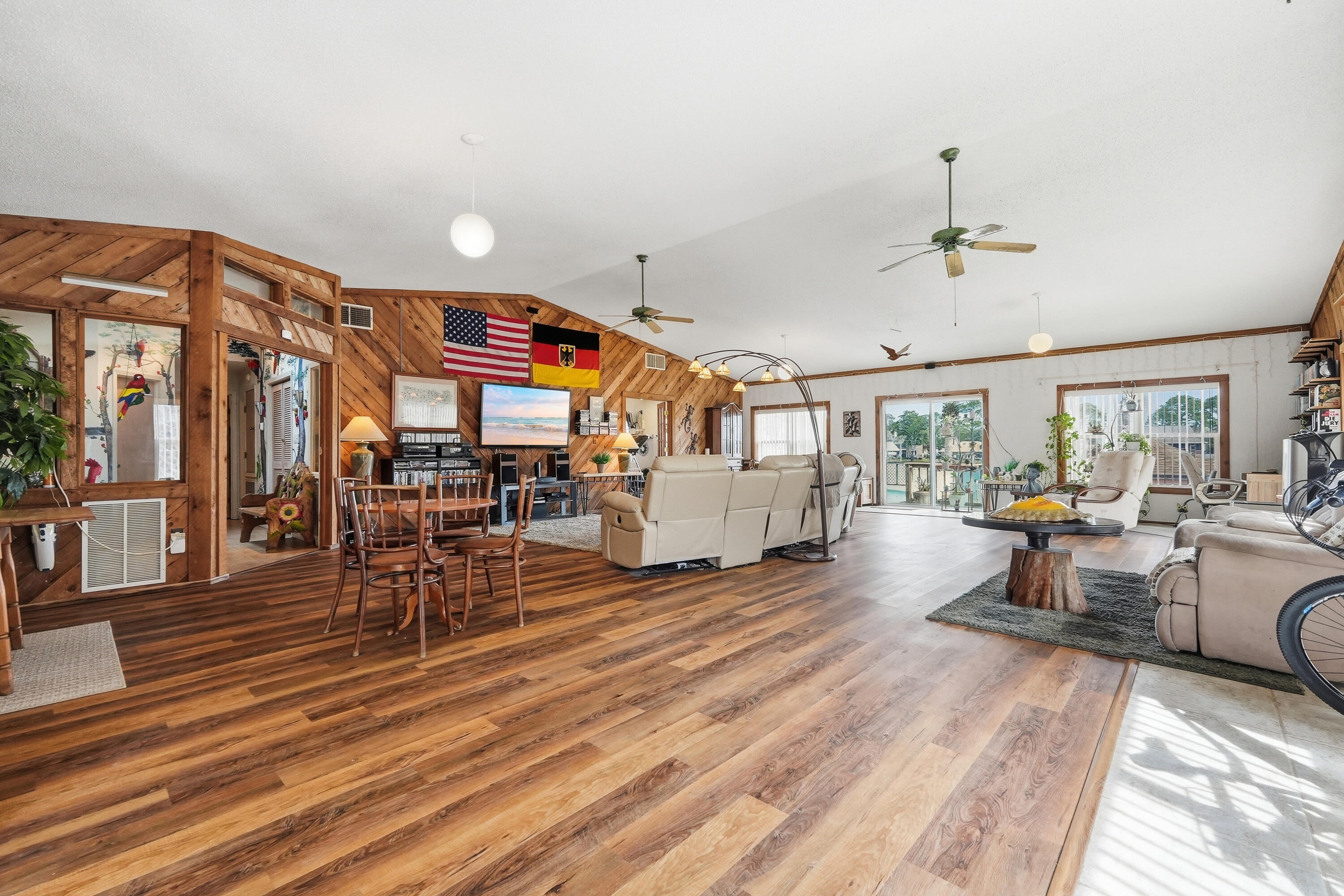 BELLA VISTA S/D - Residential