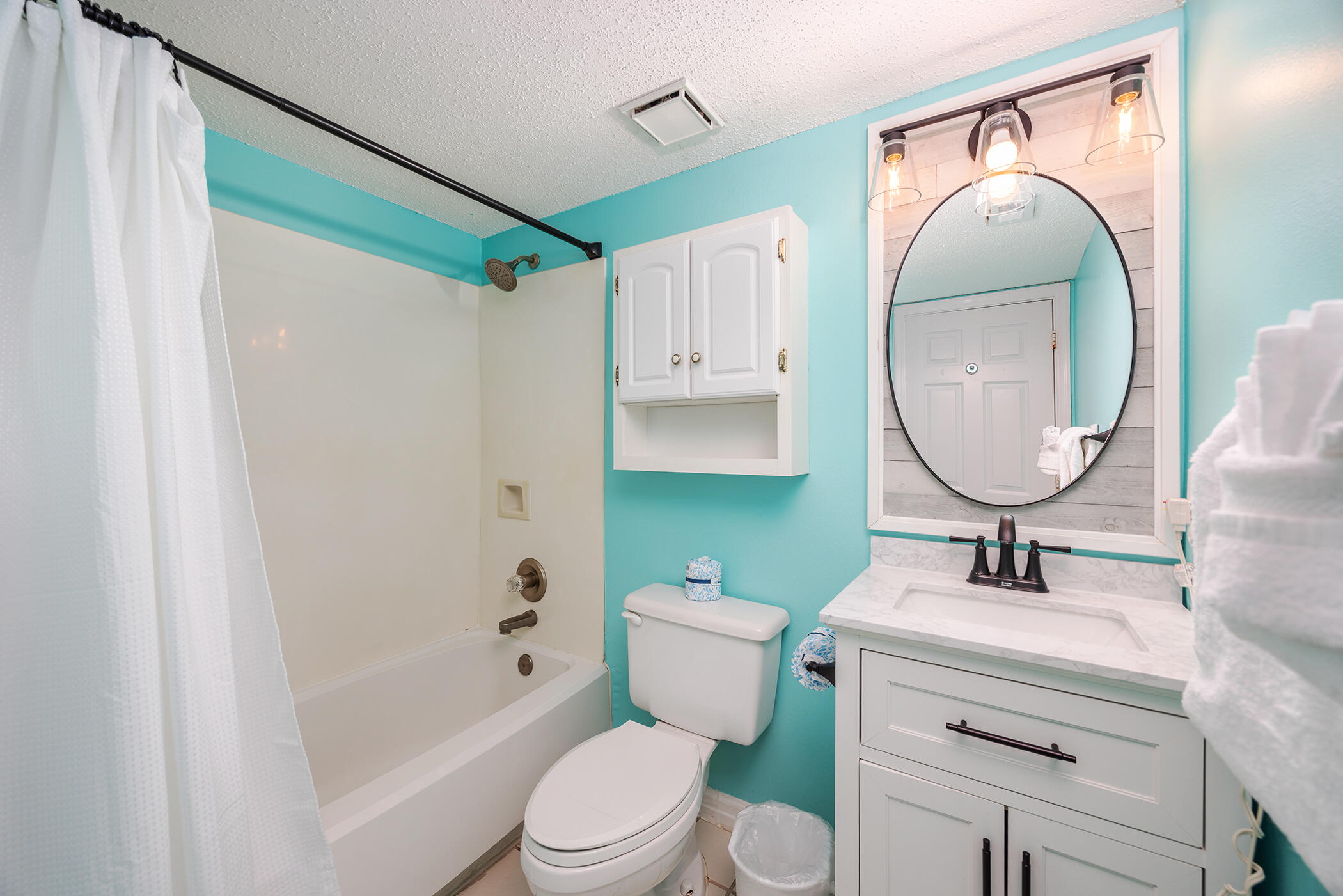 Pelican Beach - Residential