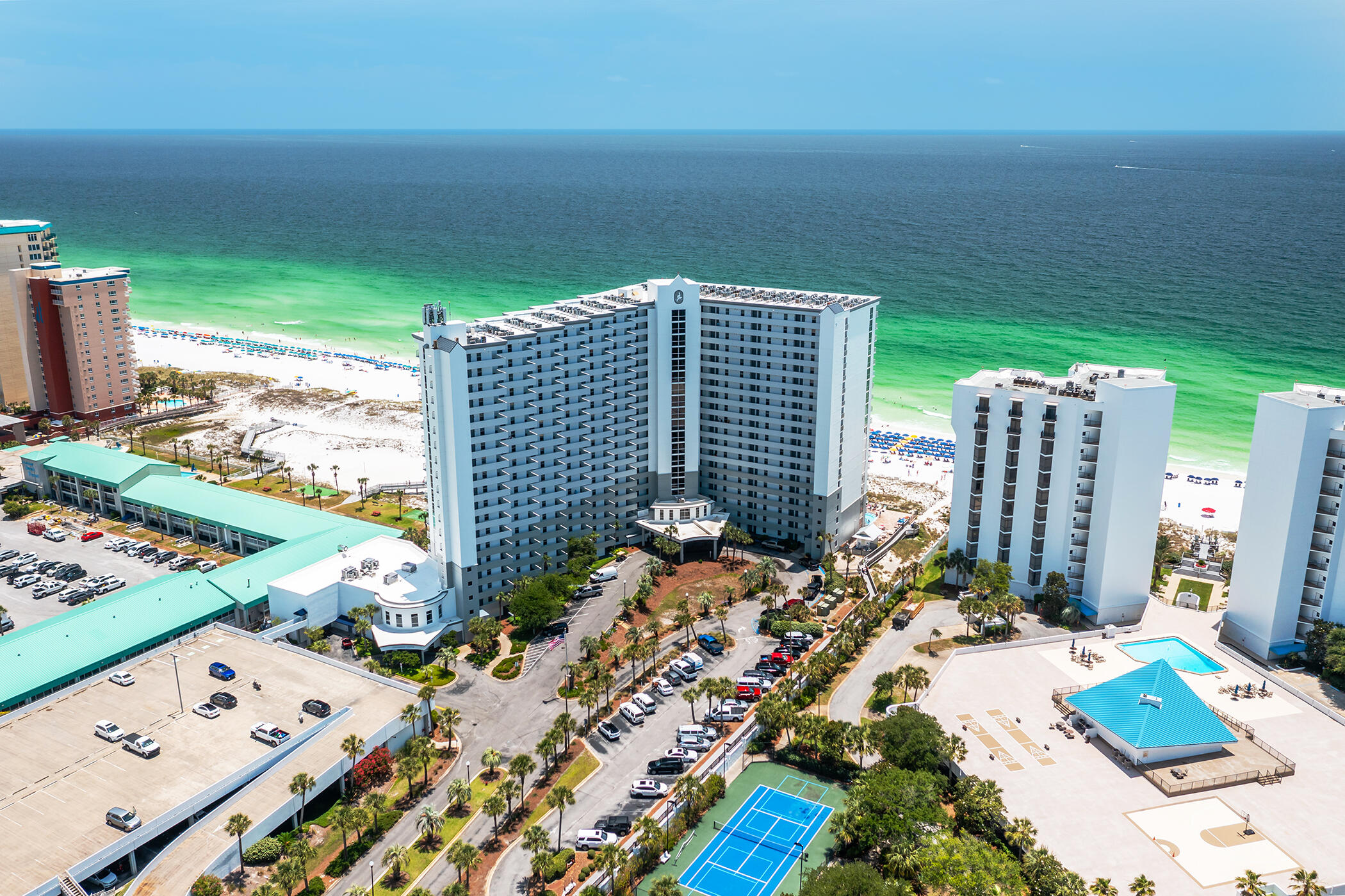 Pelican Beach - Residential