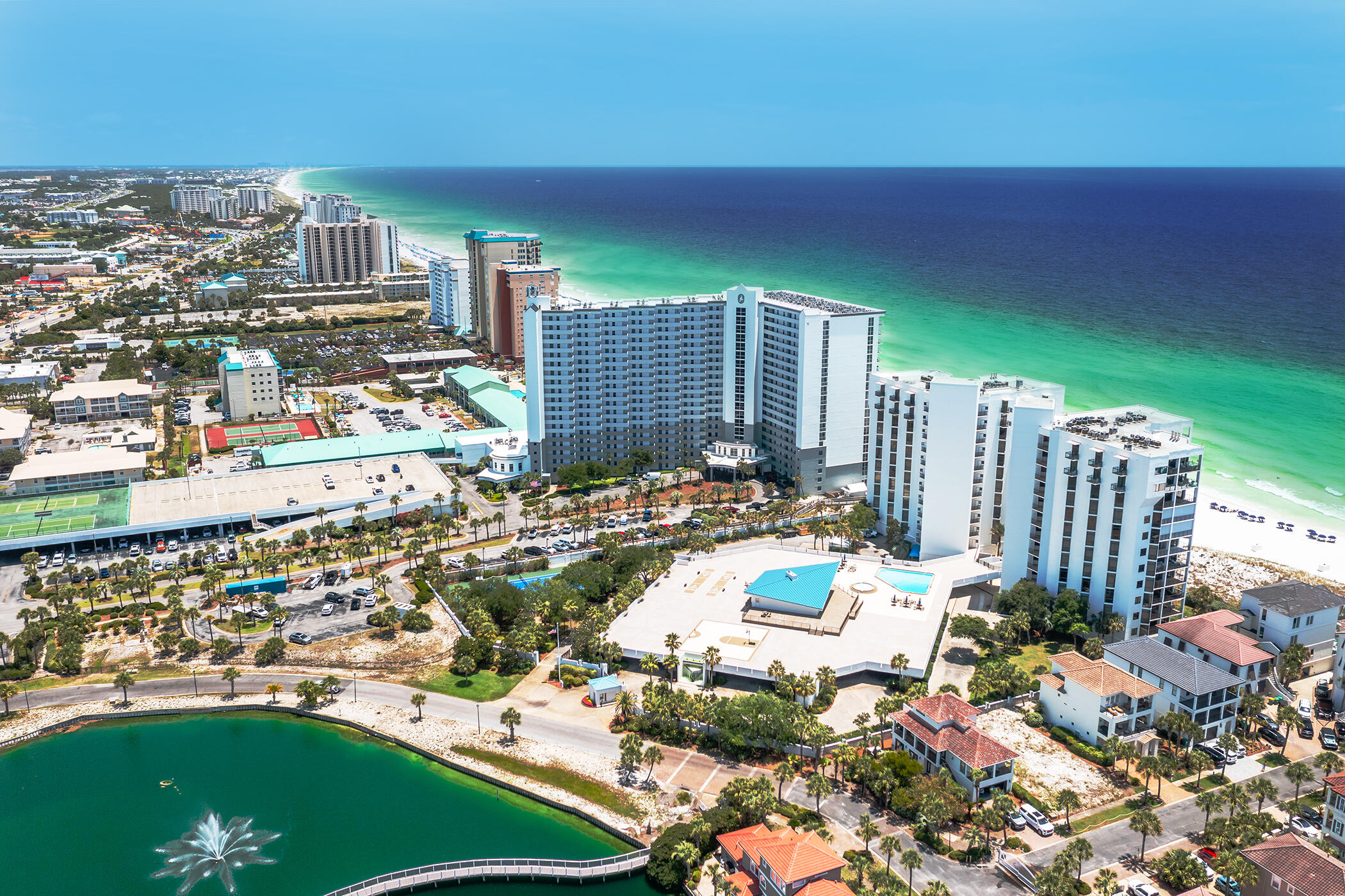 Pelican Beach - Residential