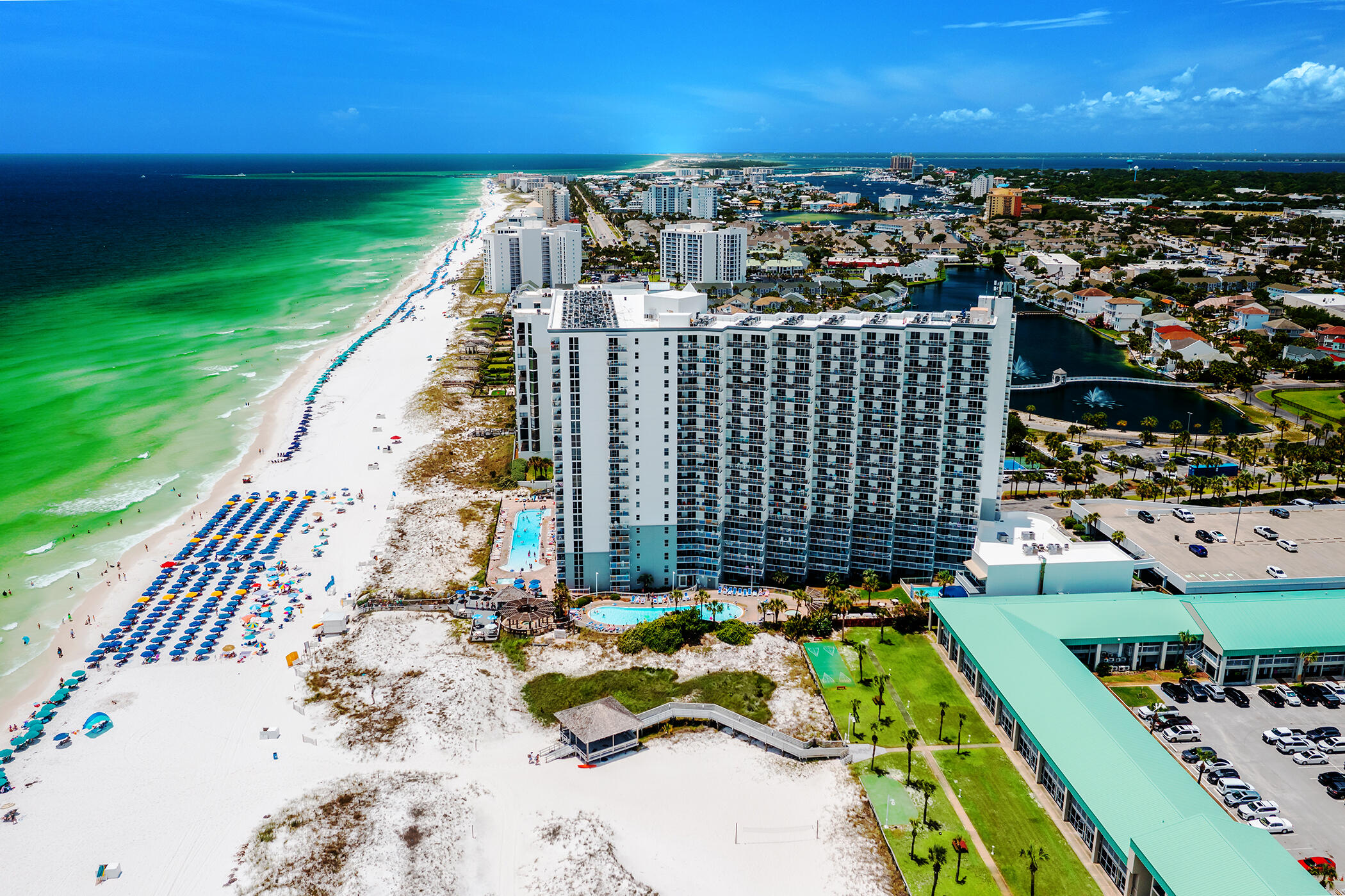 Pelican Beach - Residential