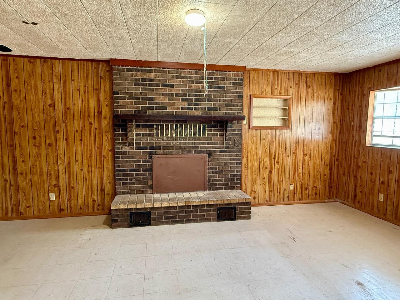 JUNIPER LAKE ESTATES - Residential