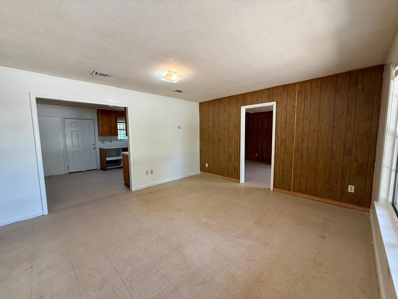 JUNIPER LAKE ESTATES - Residential