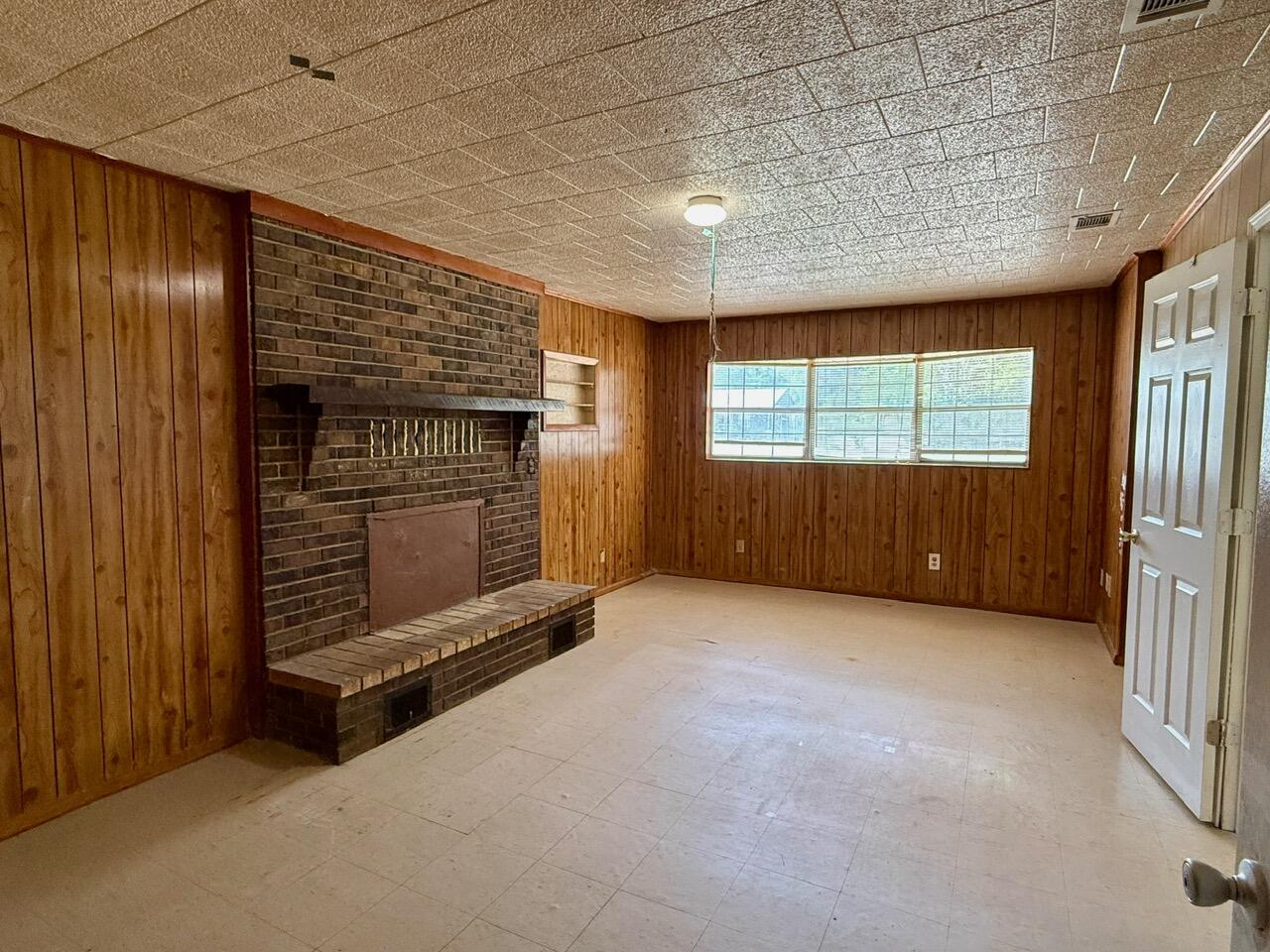 JUNIPER LAKE ESTATES - Residential