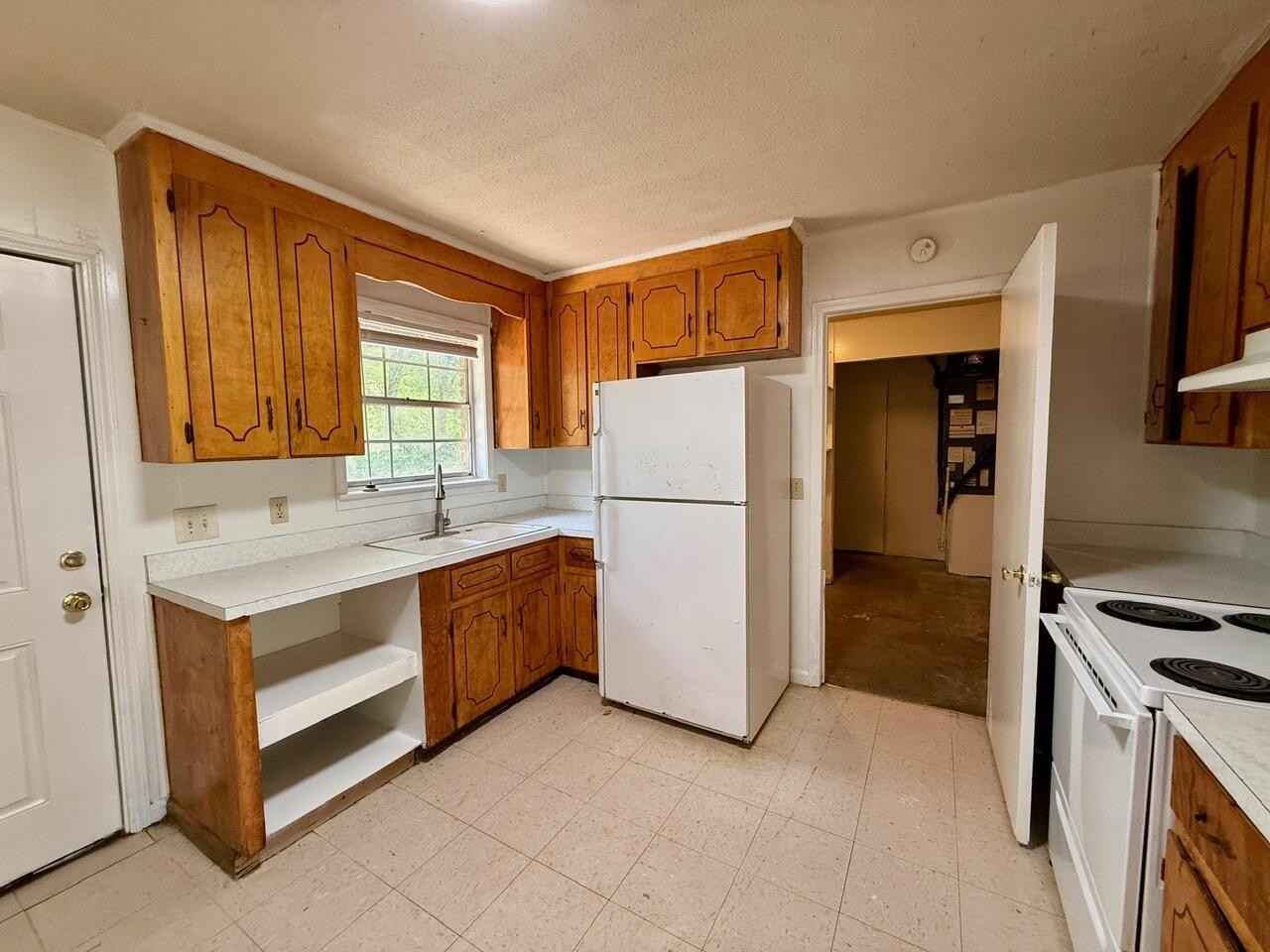 JUNIPER LAKE ESTATES - Residential