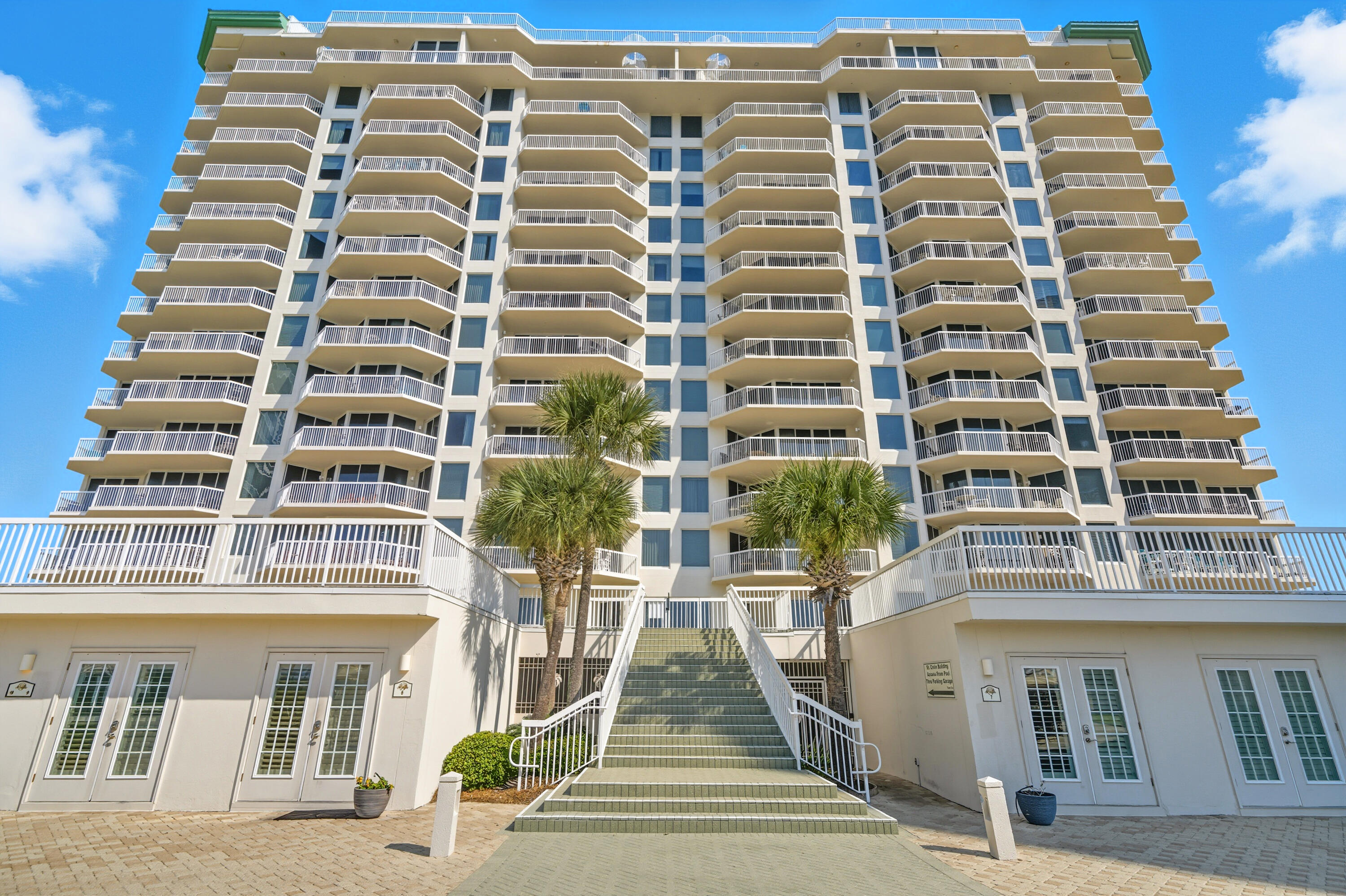 SILVER SHELLS BEACH RESORT - Residential