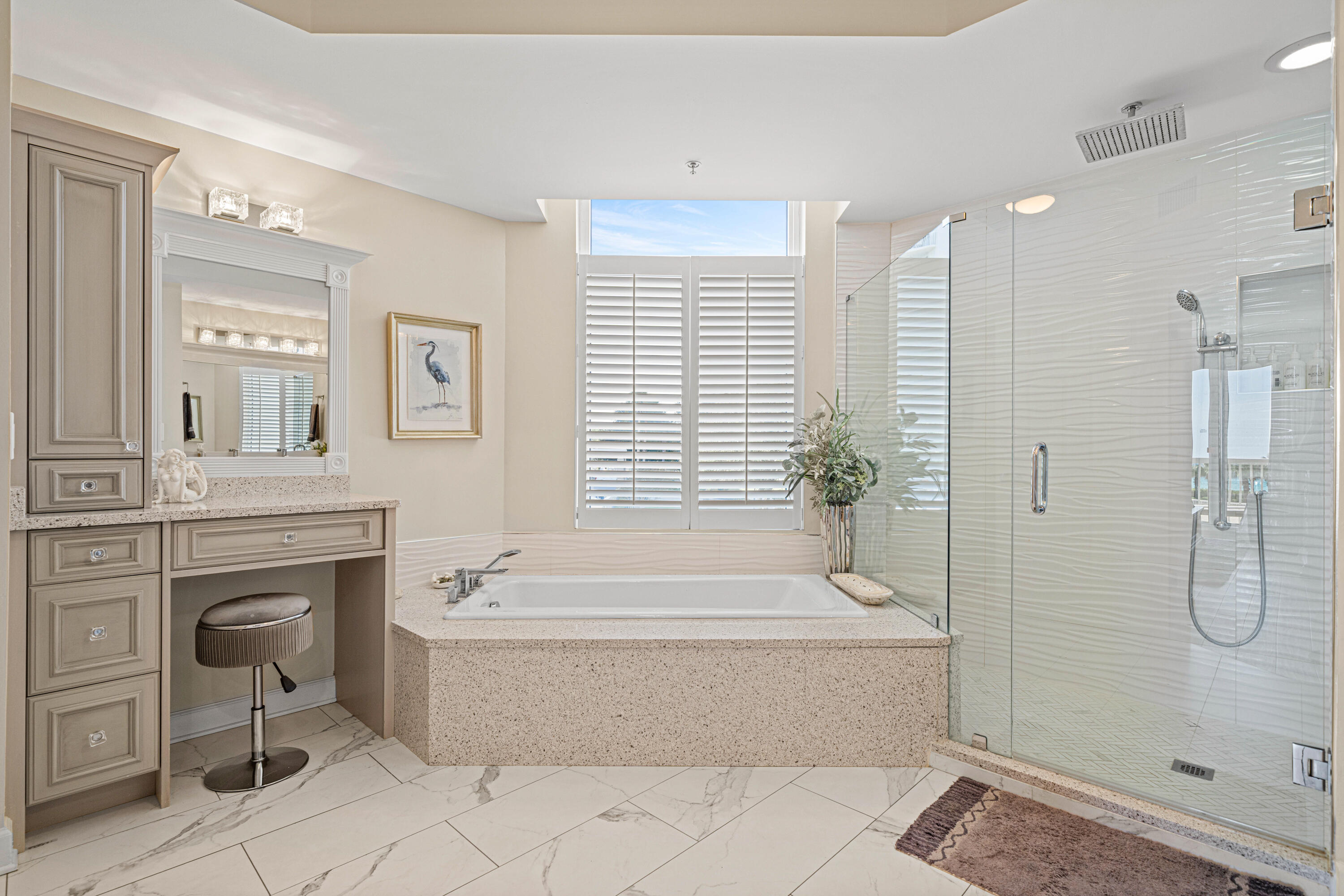 SILVER SHELLS BEACH RESORT - Residential