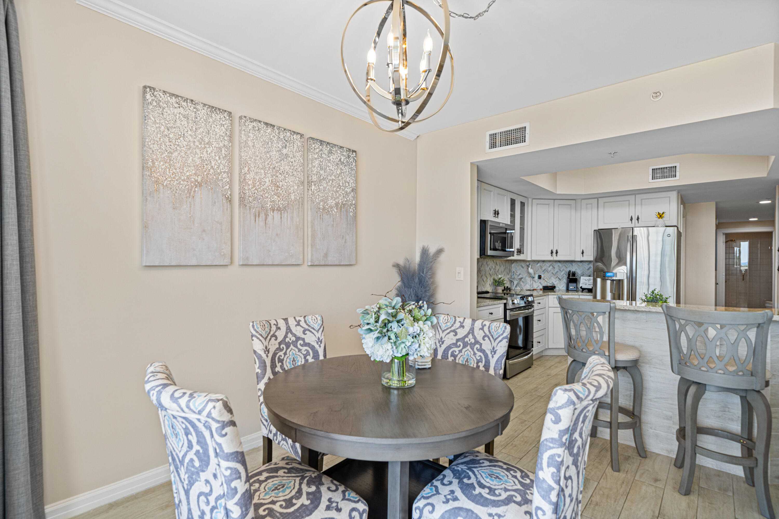 SILVER SHELLS BEACH RESORT - Residential