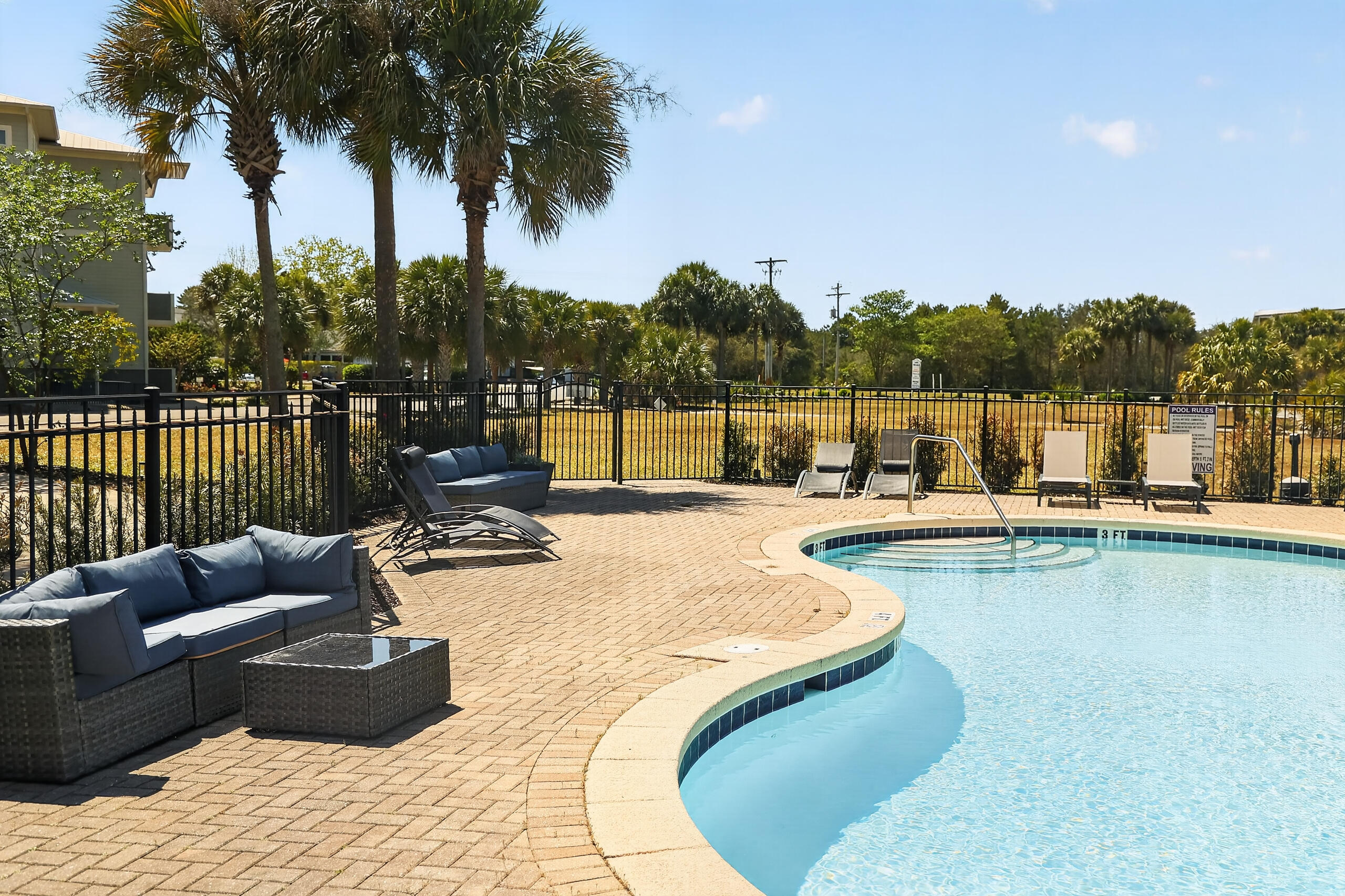 30A Inn & Suites - Residential