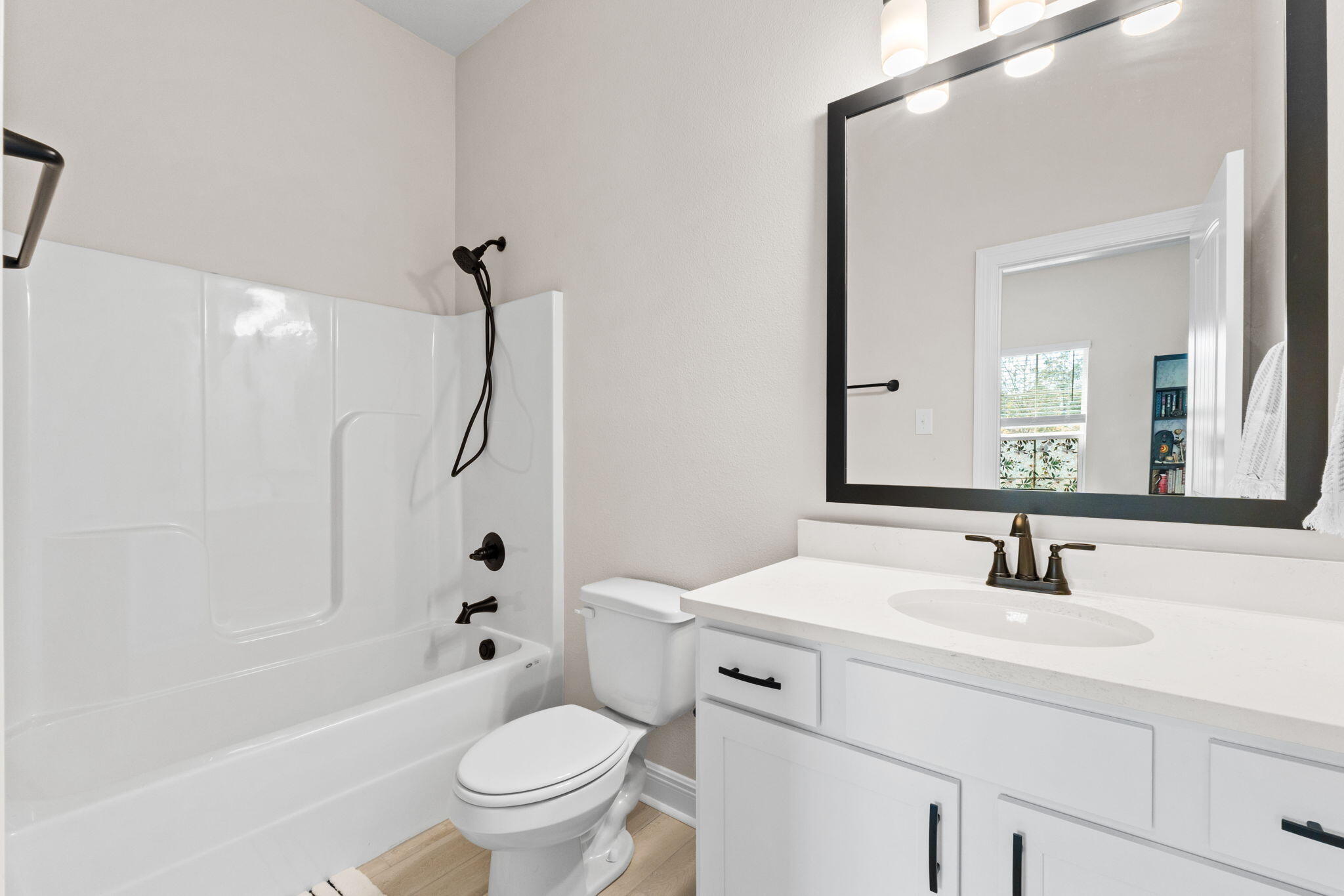 HAMMOCK BAY - MOONSWEPT - Residential