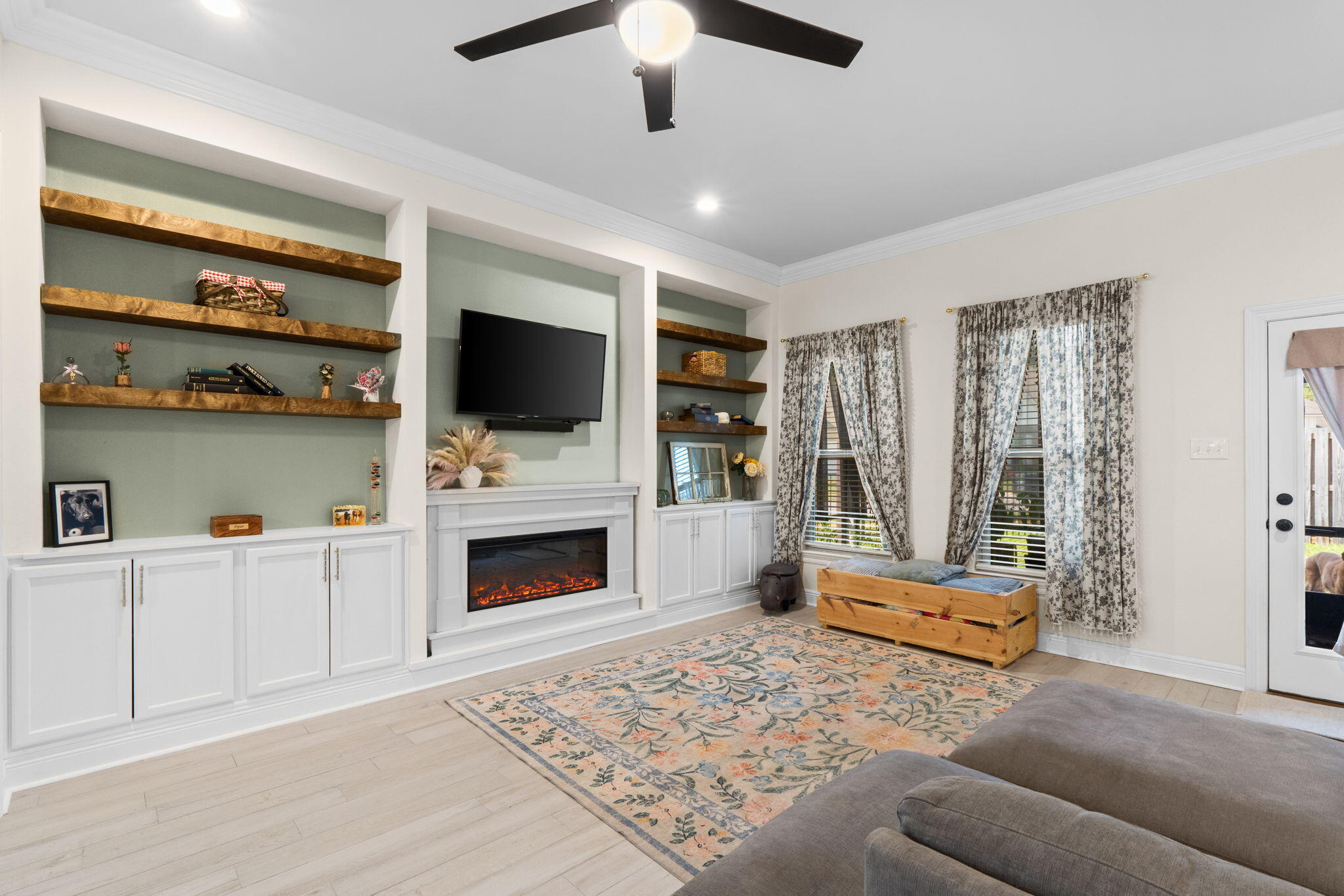 HAMMOCK BAY - MOONSWEPT - Residential