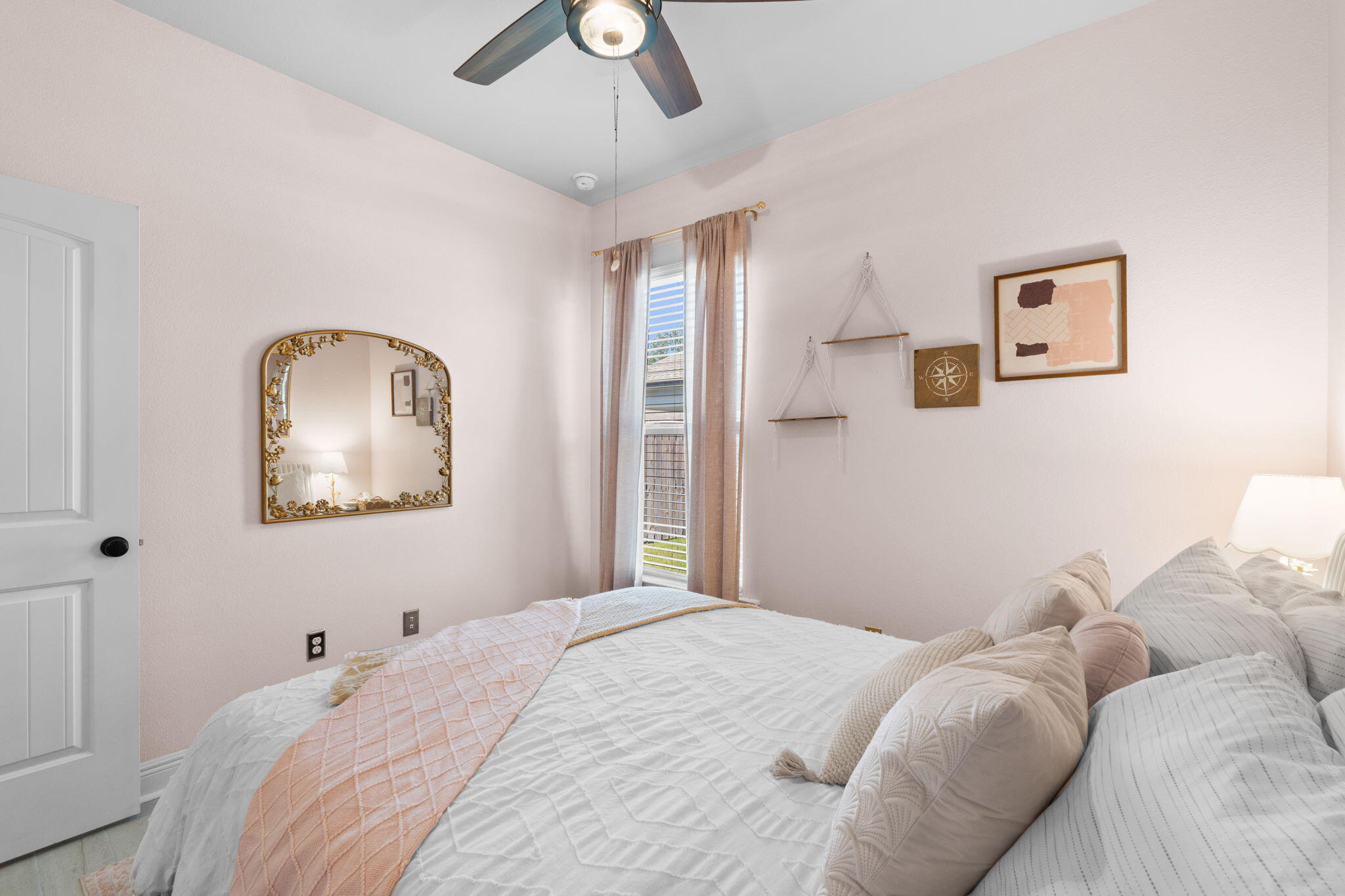 HAMMOCK BAY - MOONSWEPT - Residential