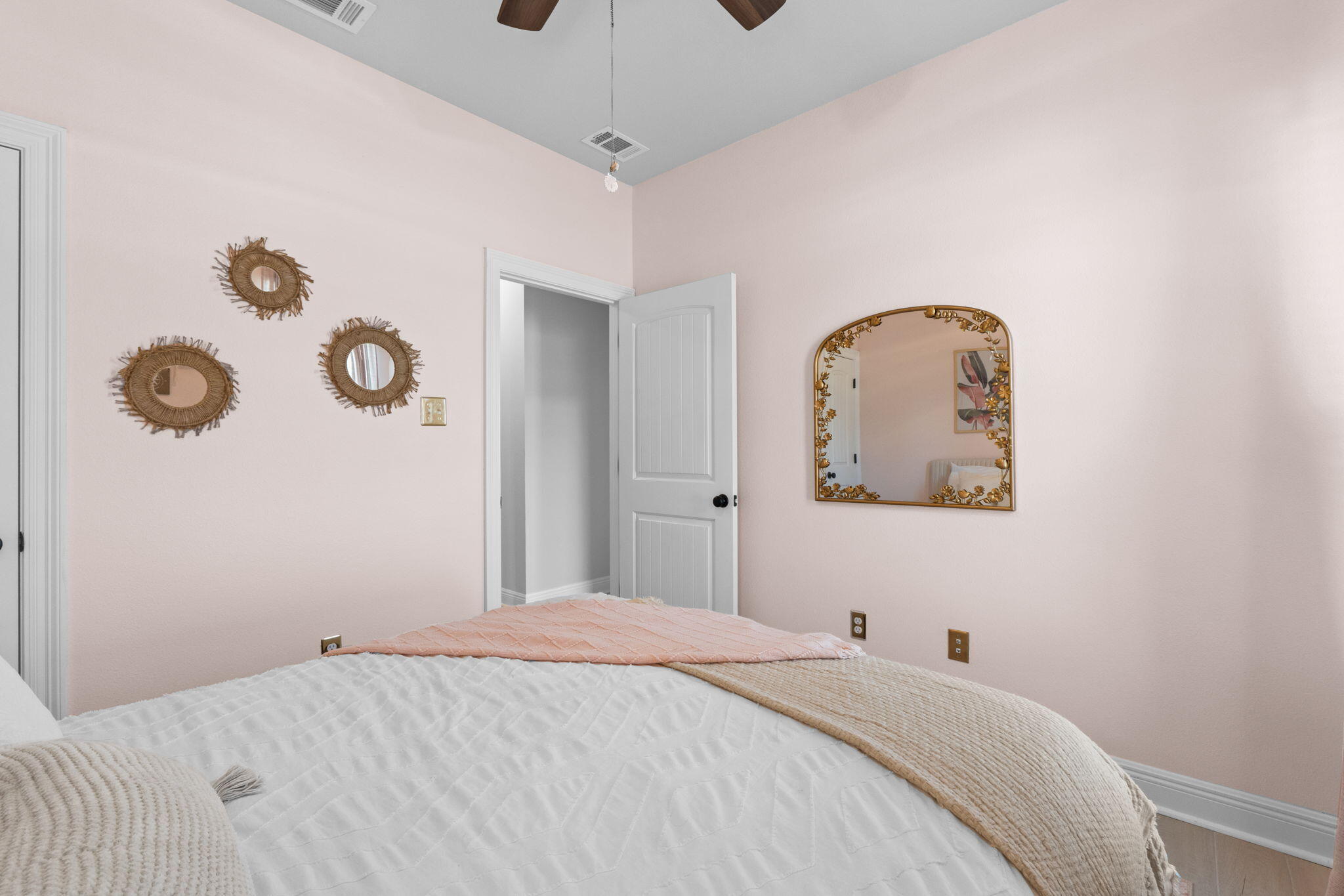 HAMMOCK BAY - MOONSWEPT - Residential