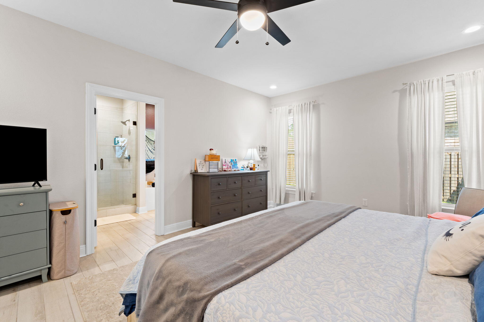 HAMMOCK BAY - MOONSWEPT - Residential