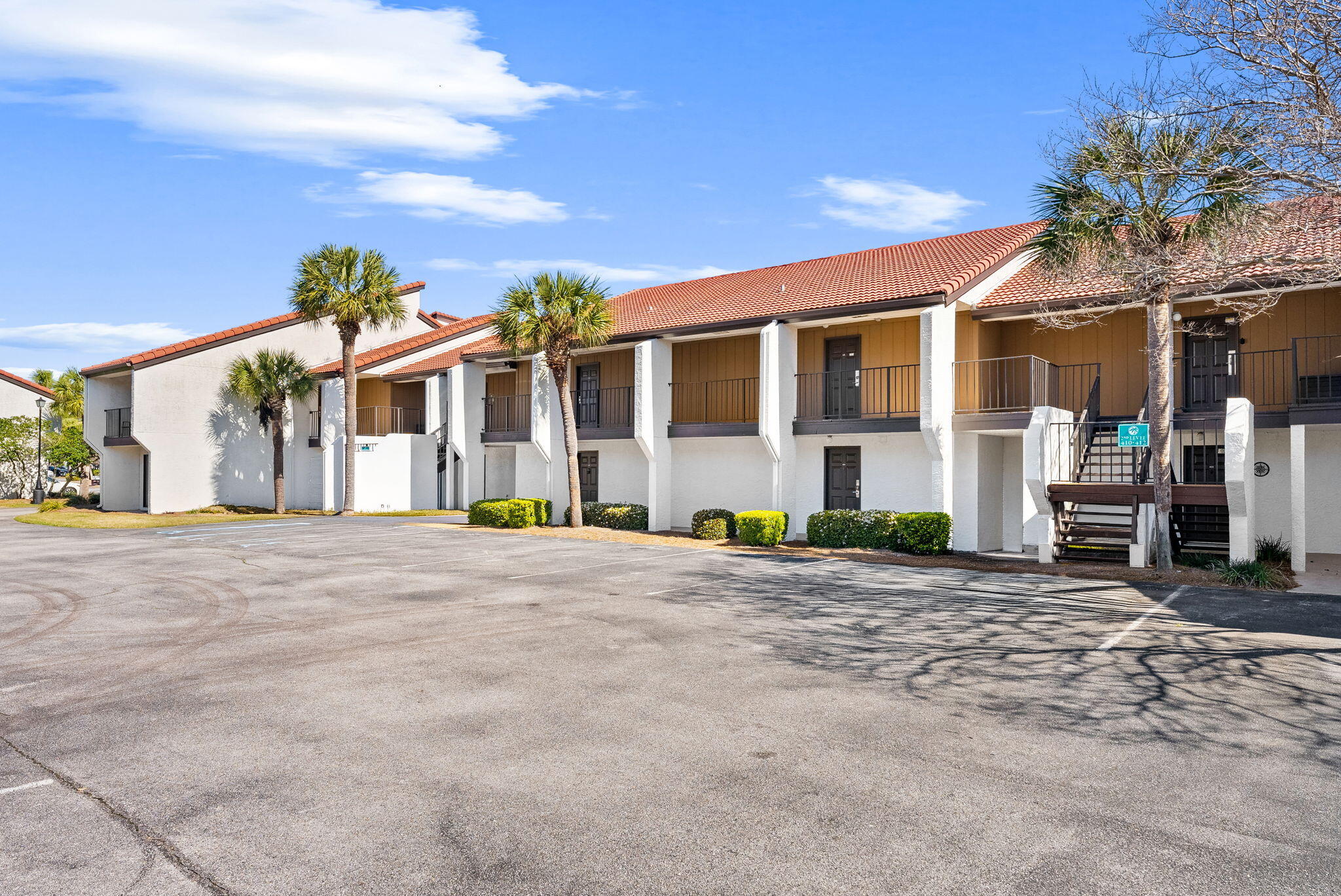 Edgewater Golf Villas I - Residential