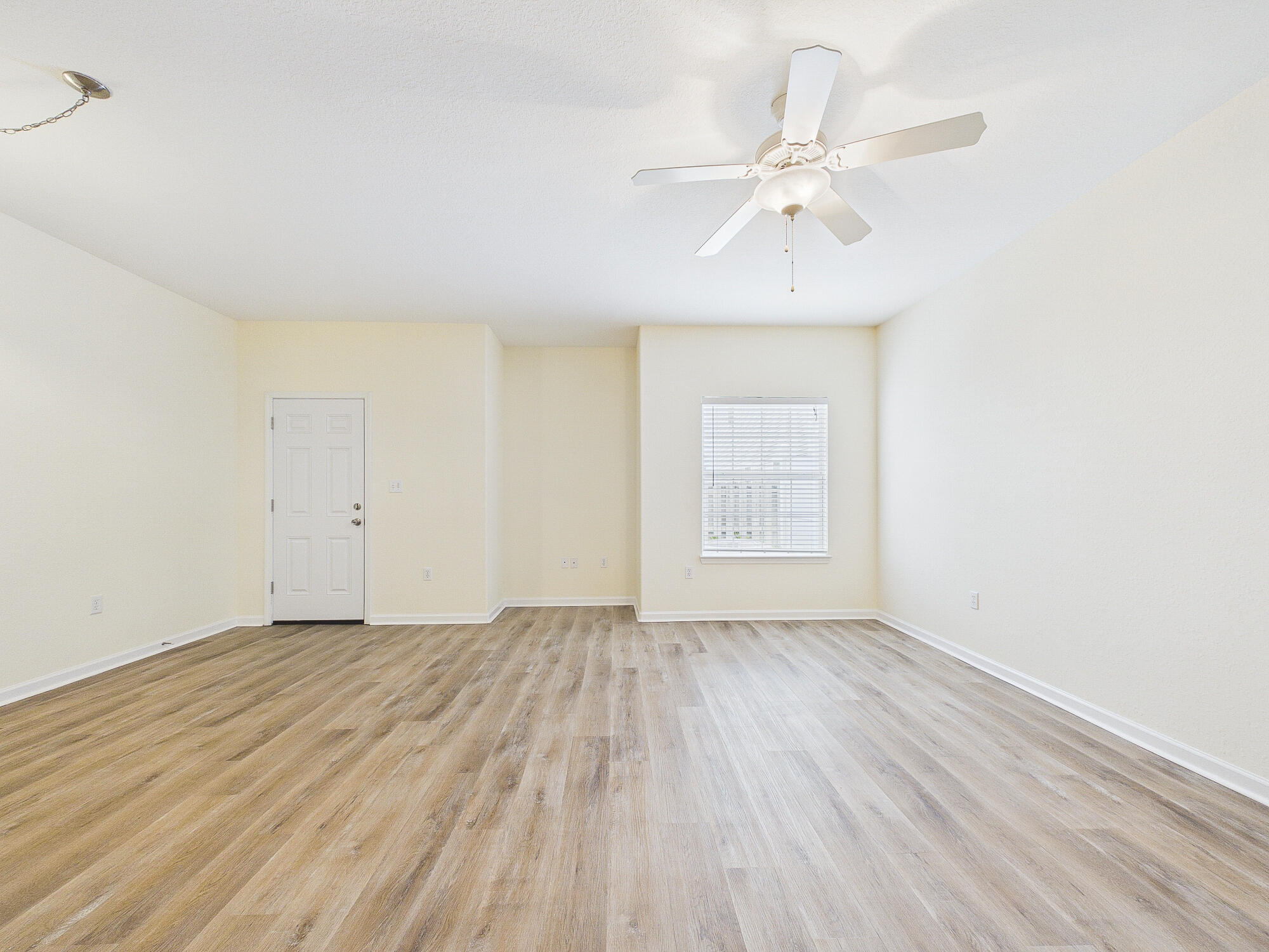 ENDICOTT VILLAGE - Residential