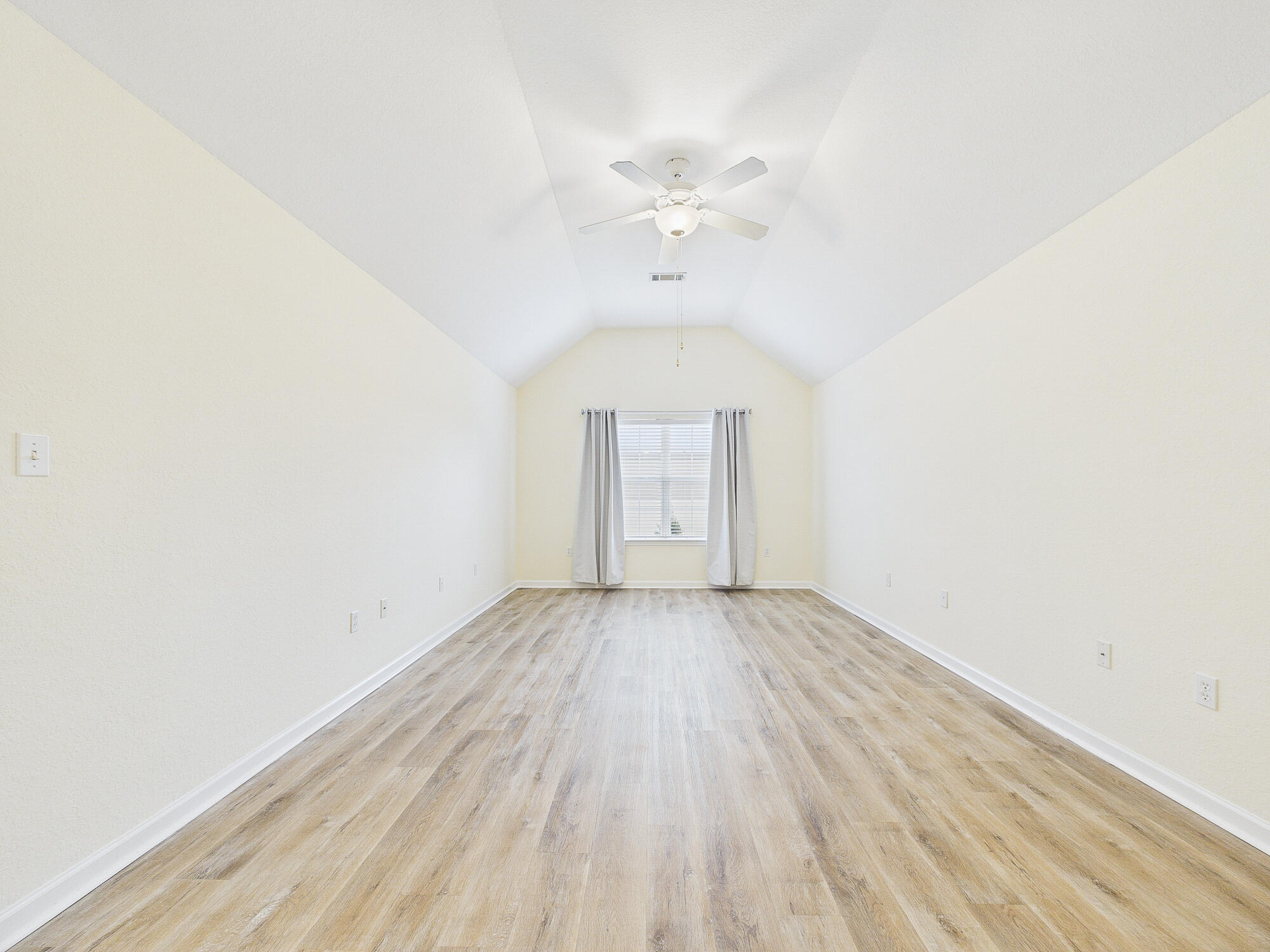 ENDICOTT VILLAGE - Residential