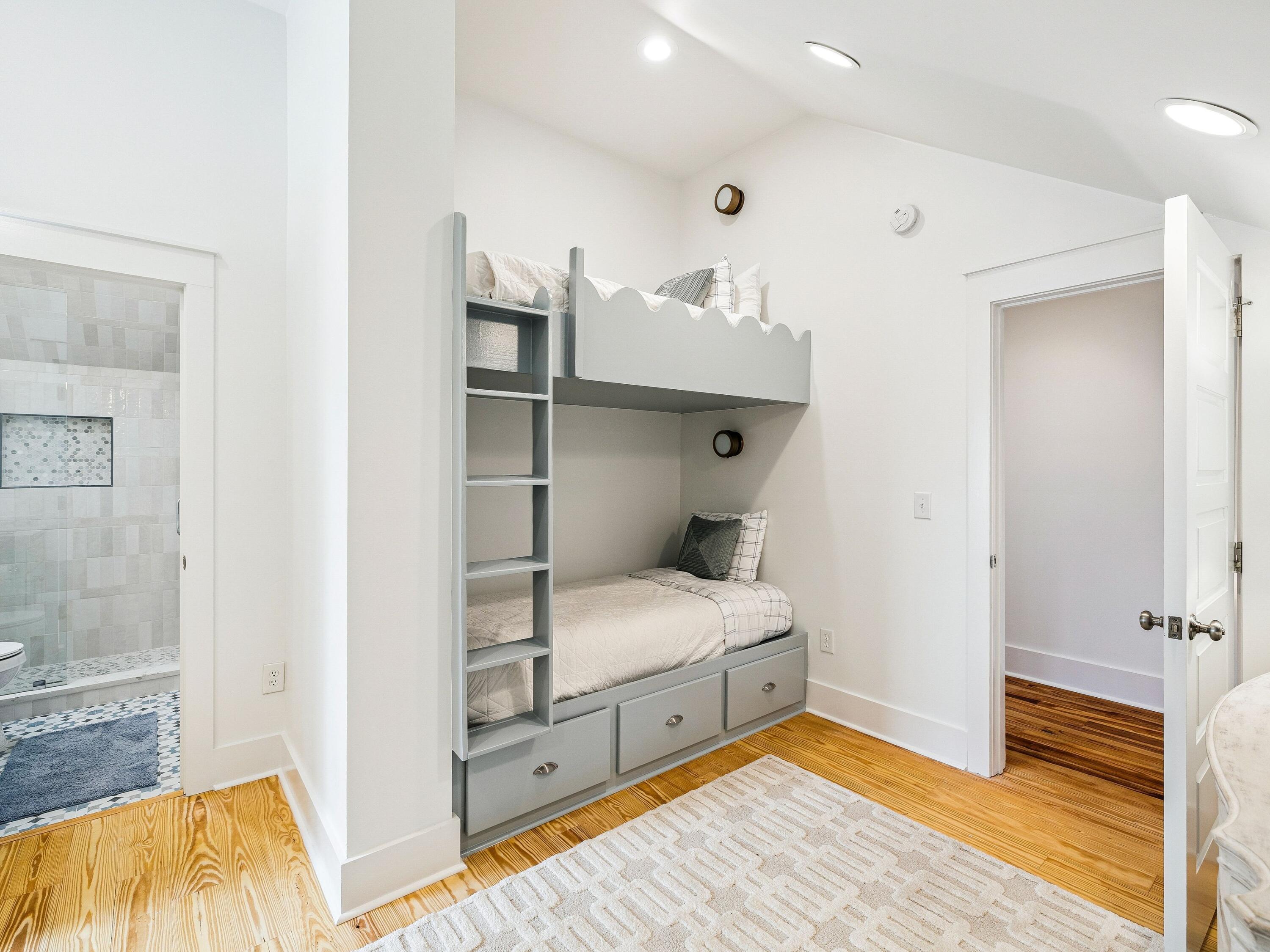 WATERCOLOR - Residential