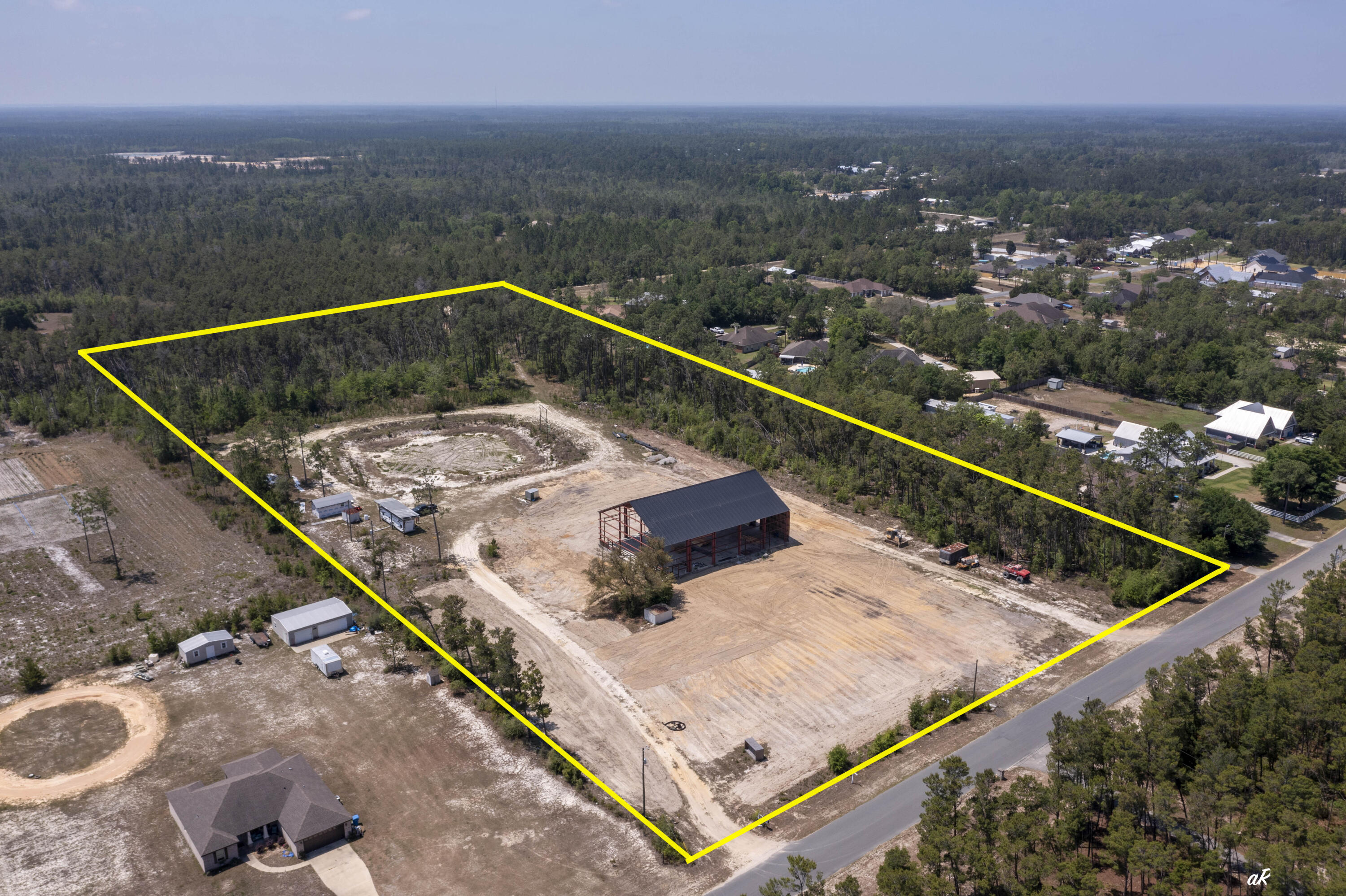NO RECORDED SUBDIVISION - Land