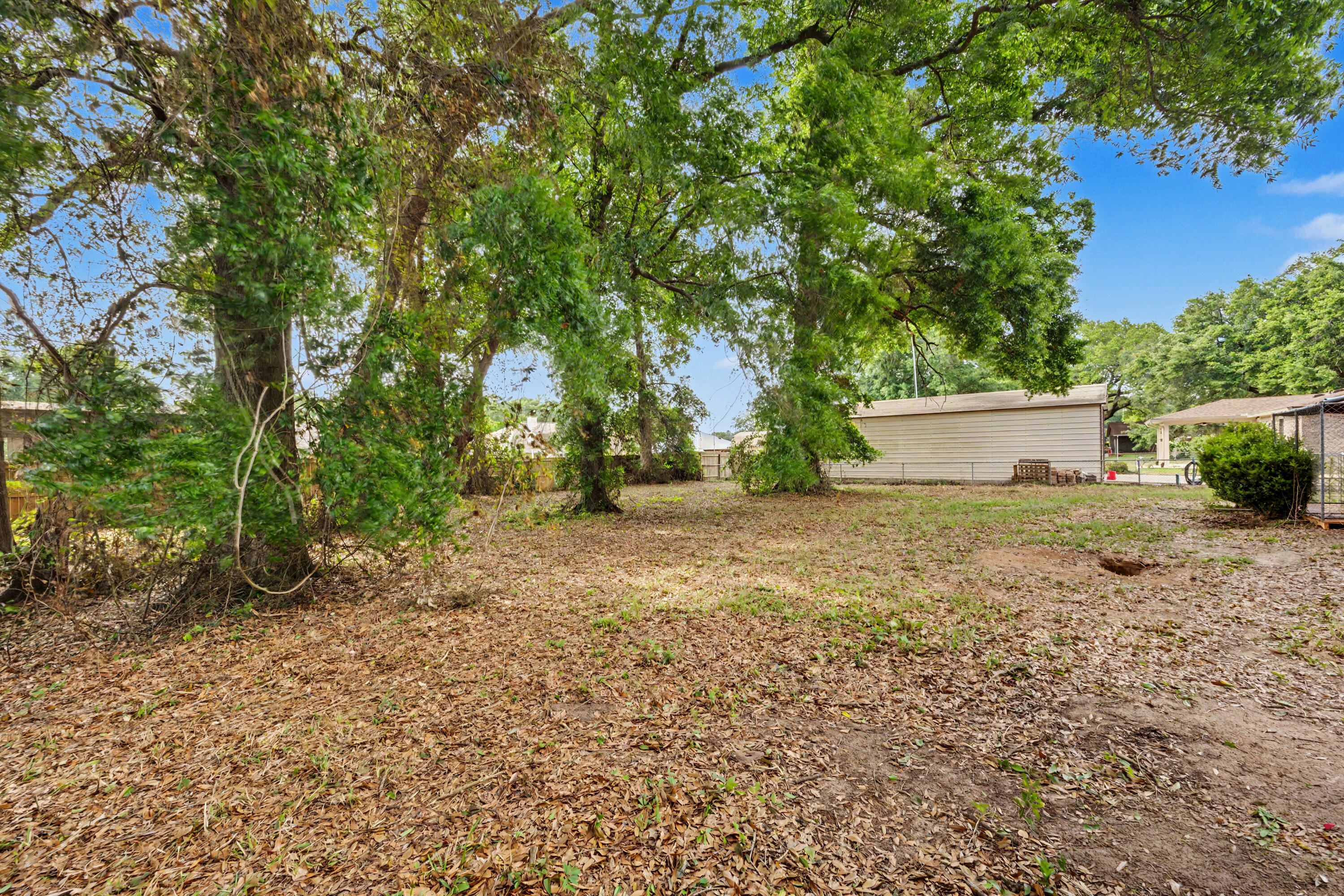GREEN PASTURES - Residential