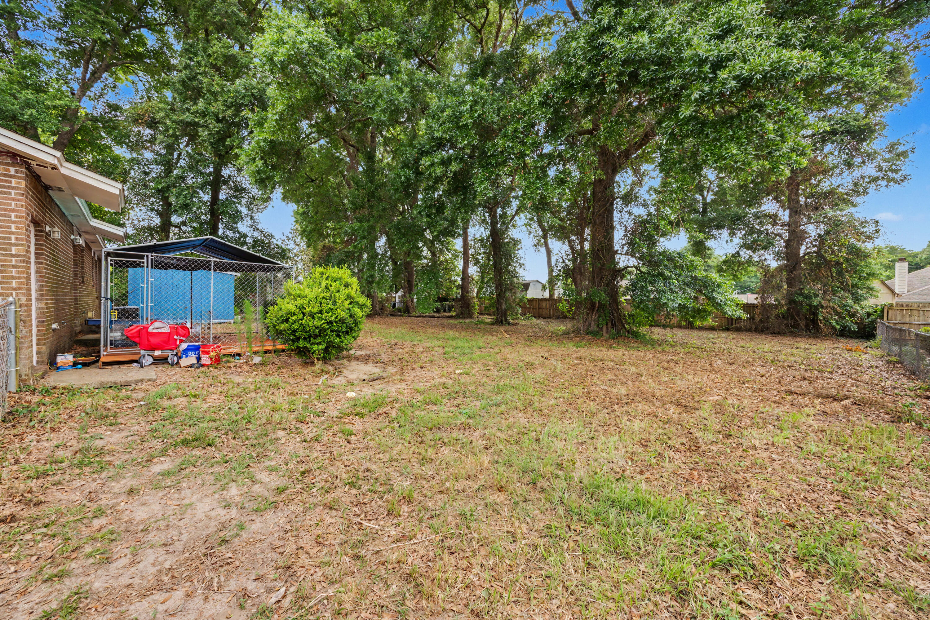 GREEN PASTURES - Residential