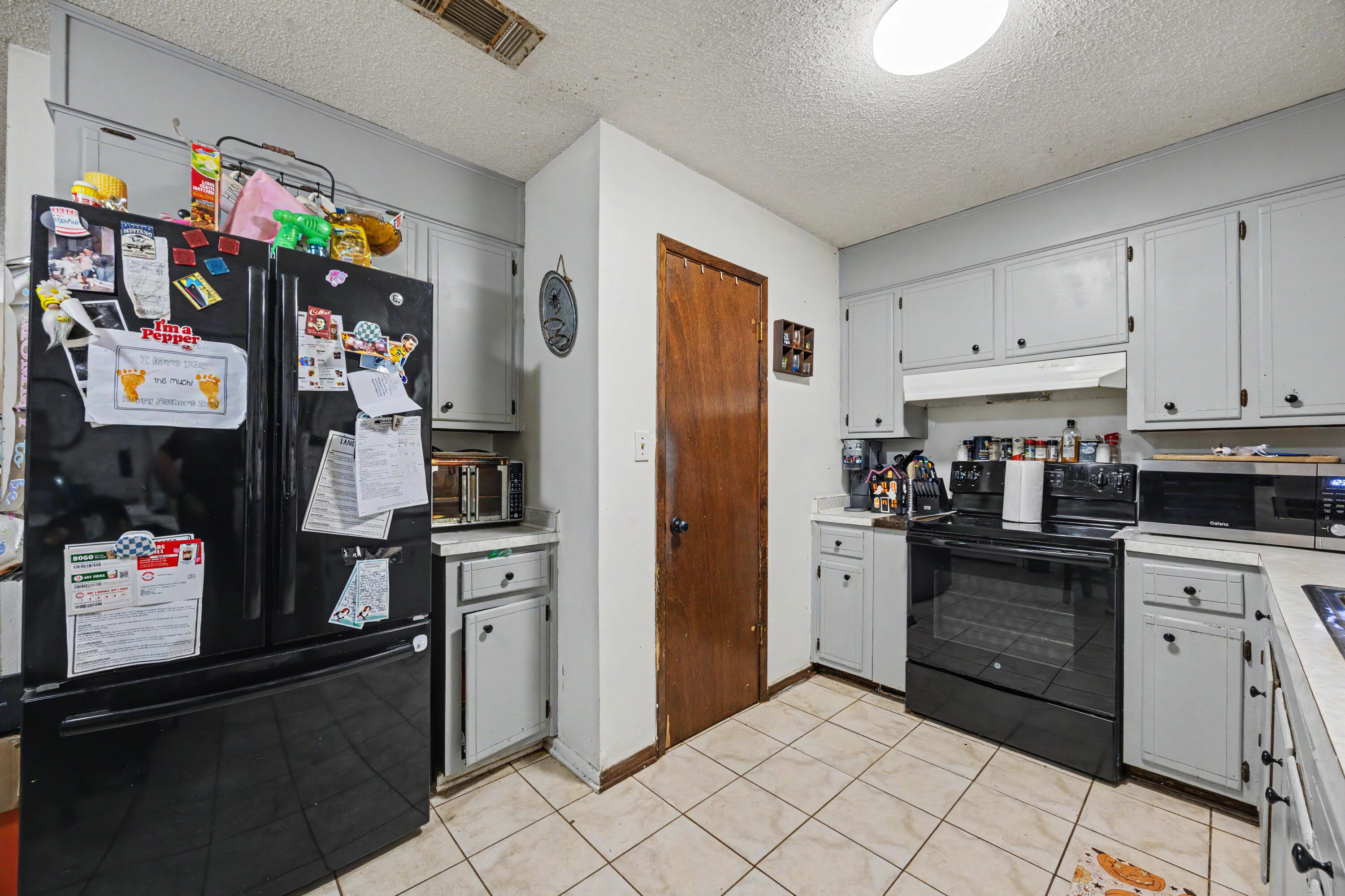 GREEN PASTURES - Residential