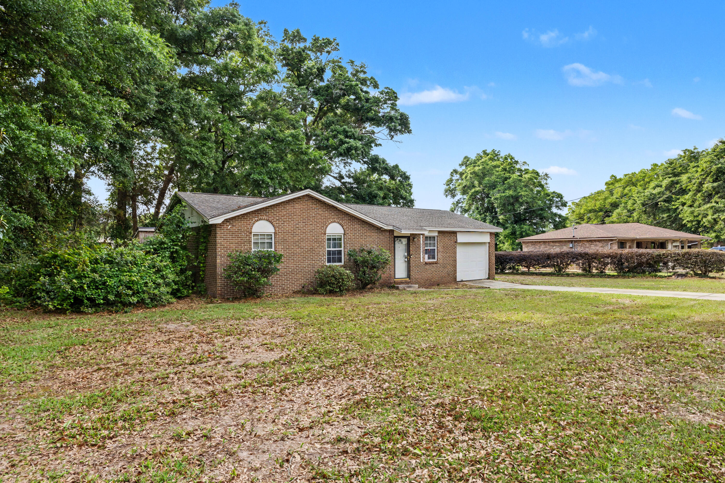 GREEN PASTURES - Residential
