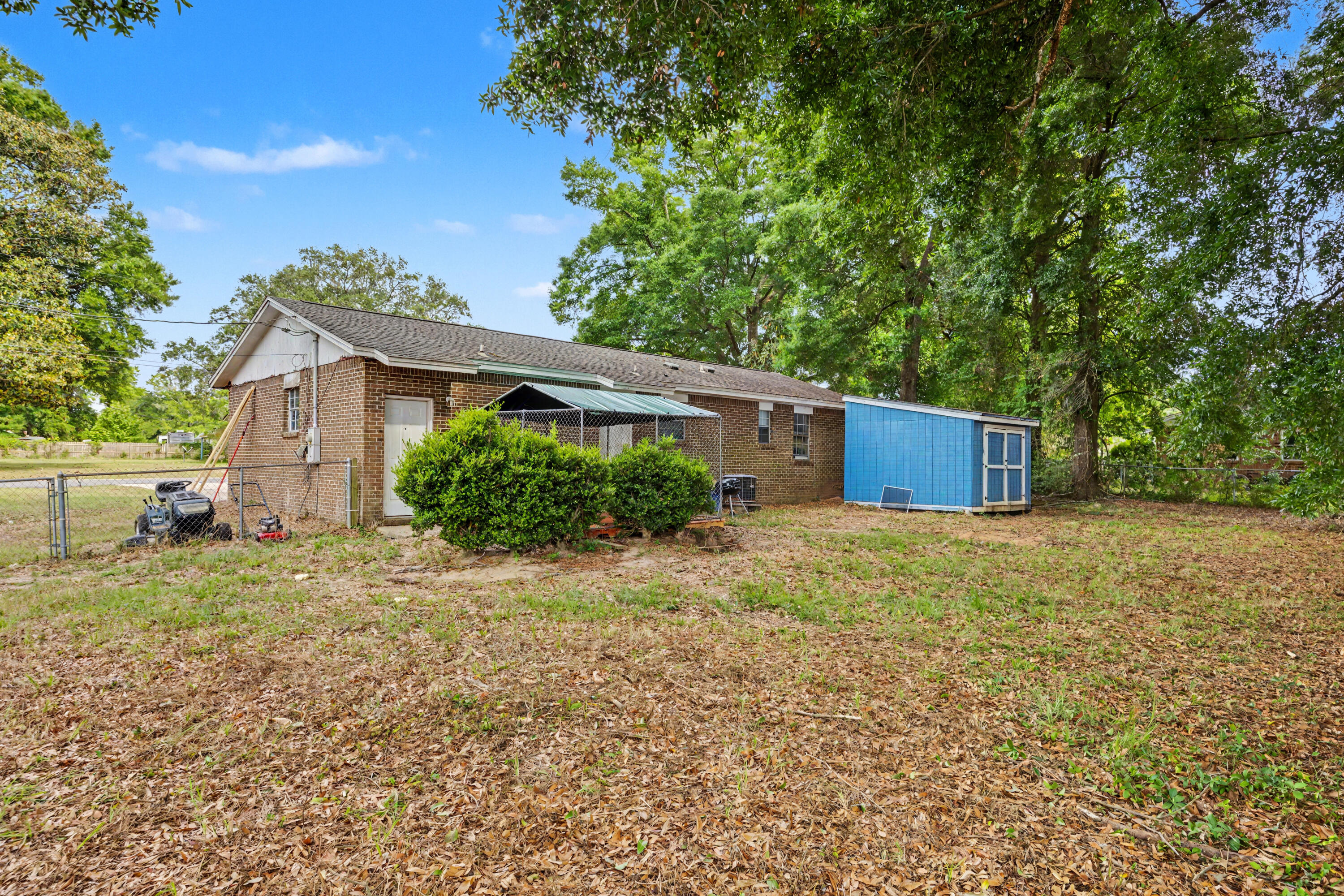 GREEN PASTURES - Residential