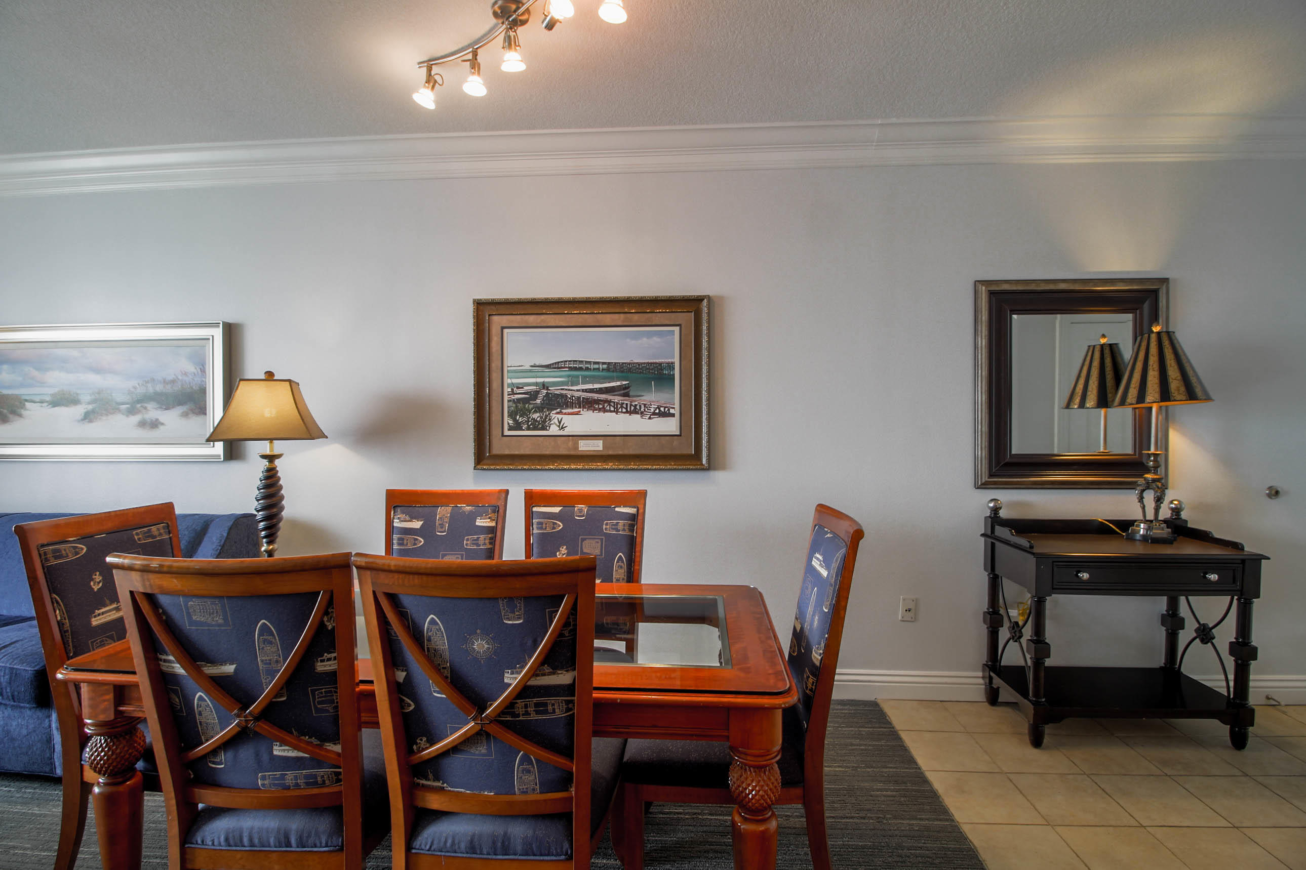 EMERALD GRANDE - Residential