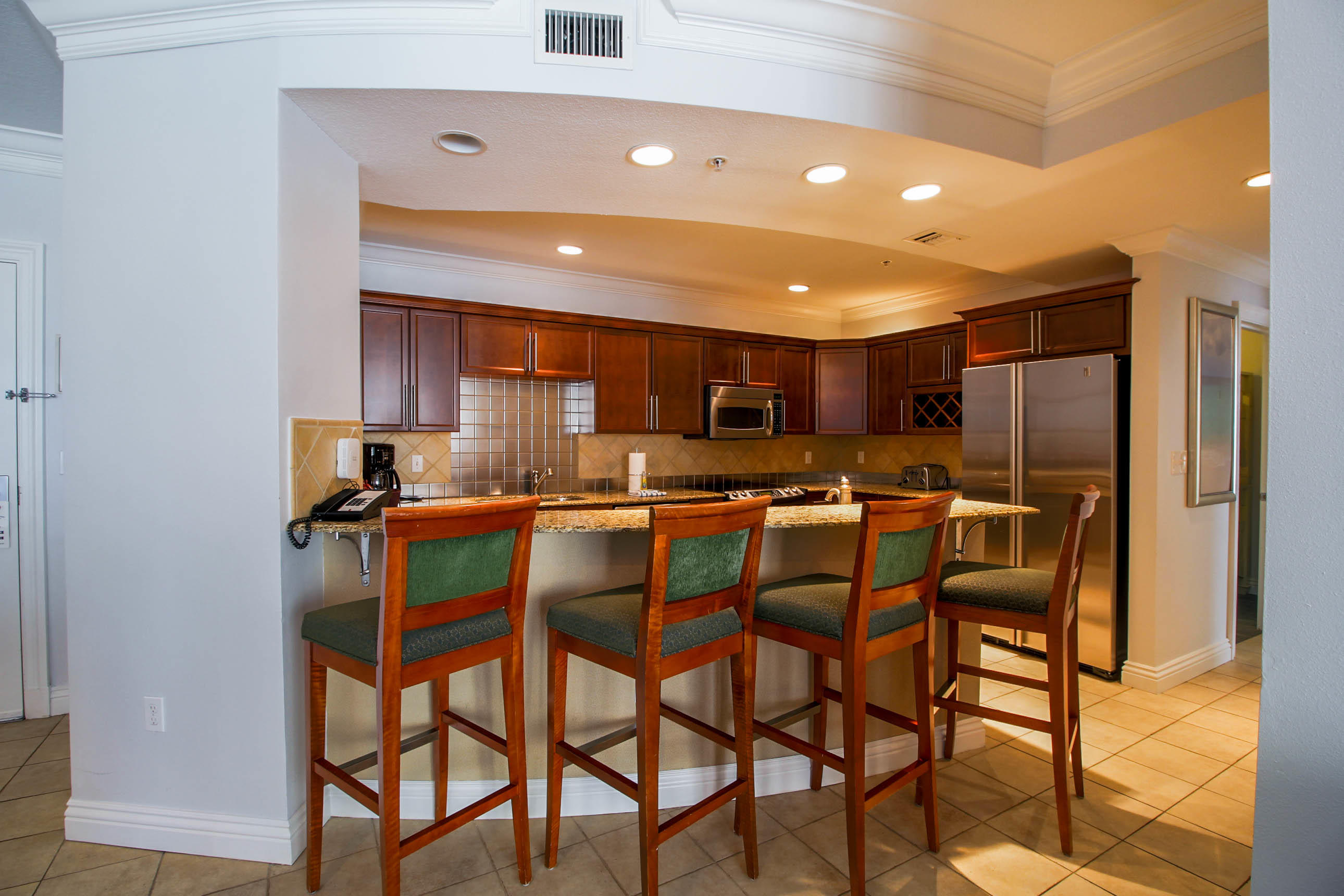 EMERALD GRANDE - Residential