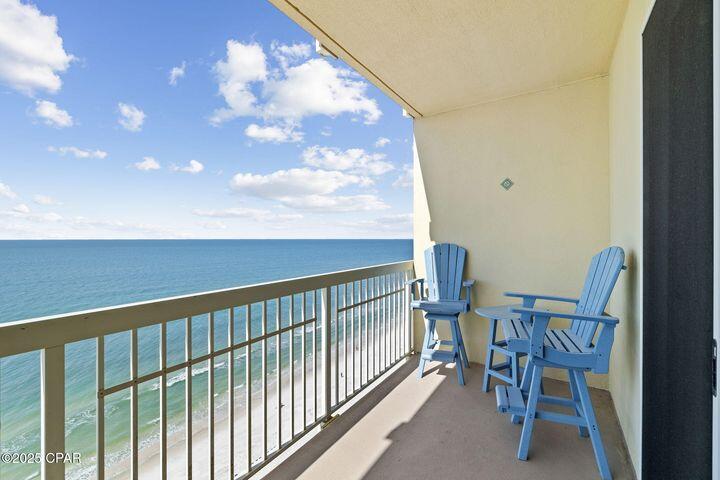 CELADON BEACH - Residential