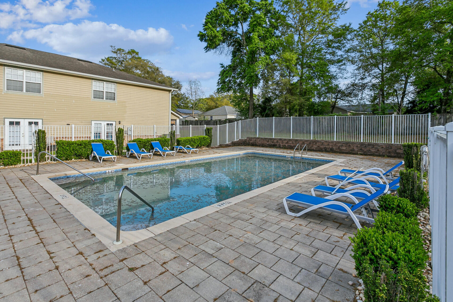 Arbor Lake - Residential