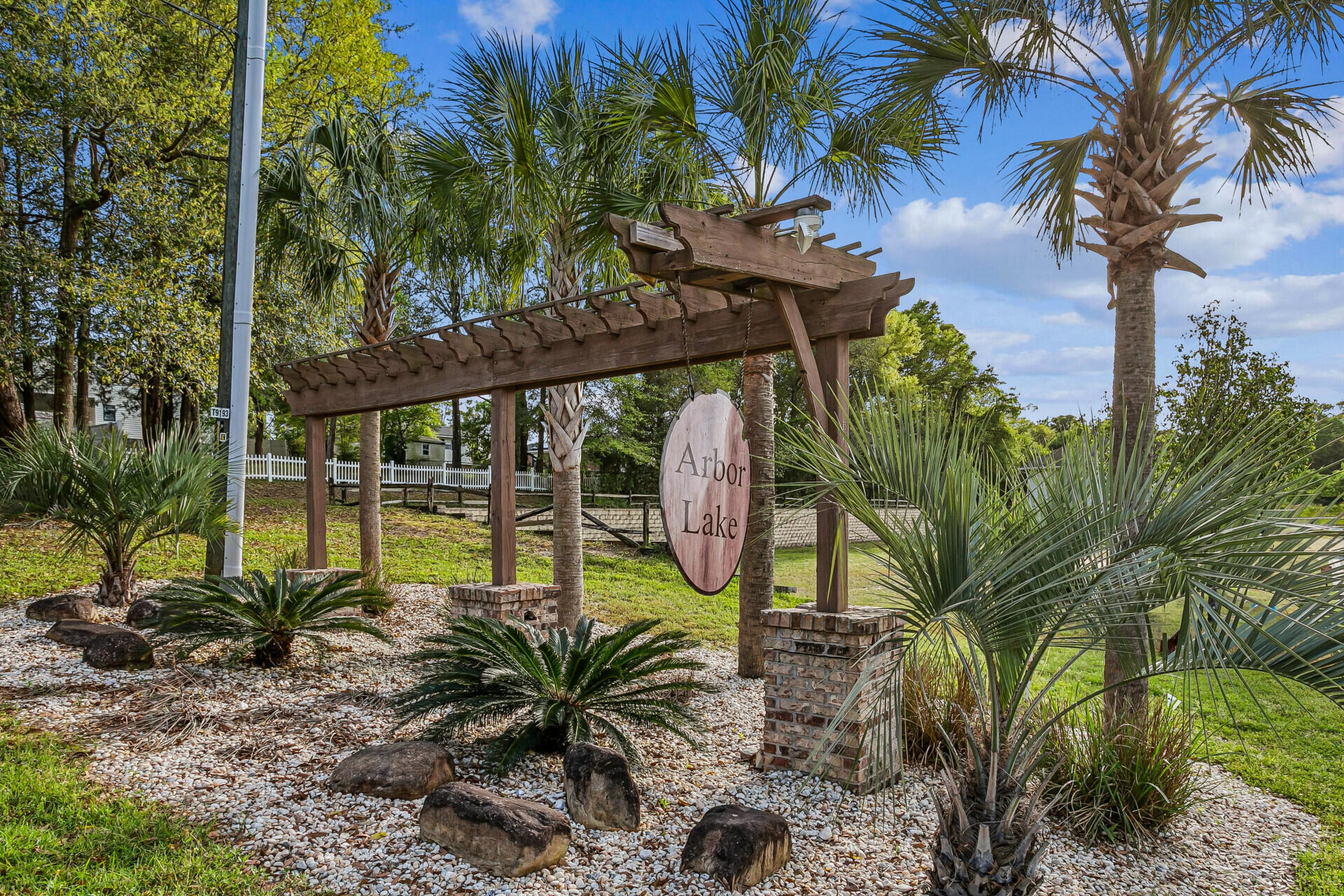 Arbor Lake - Residential