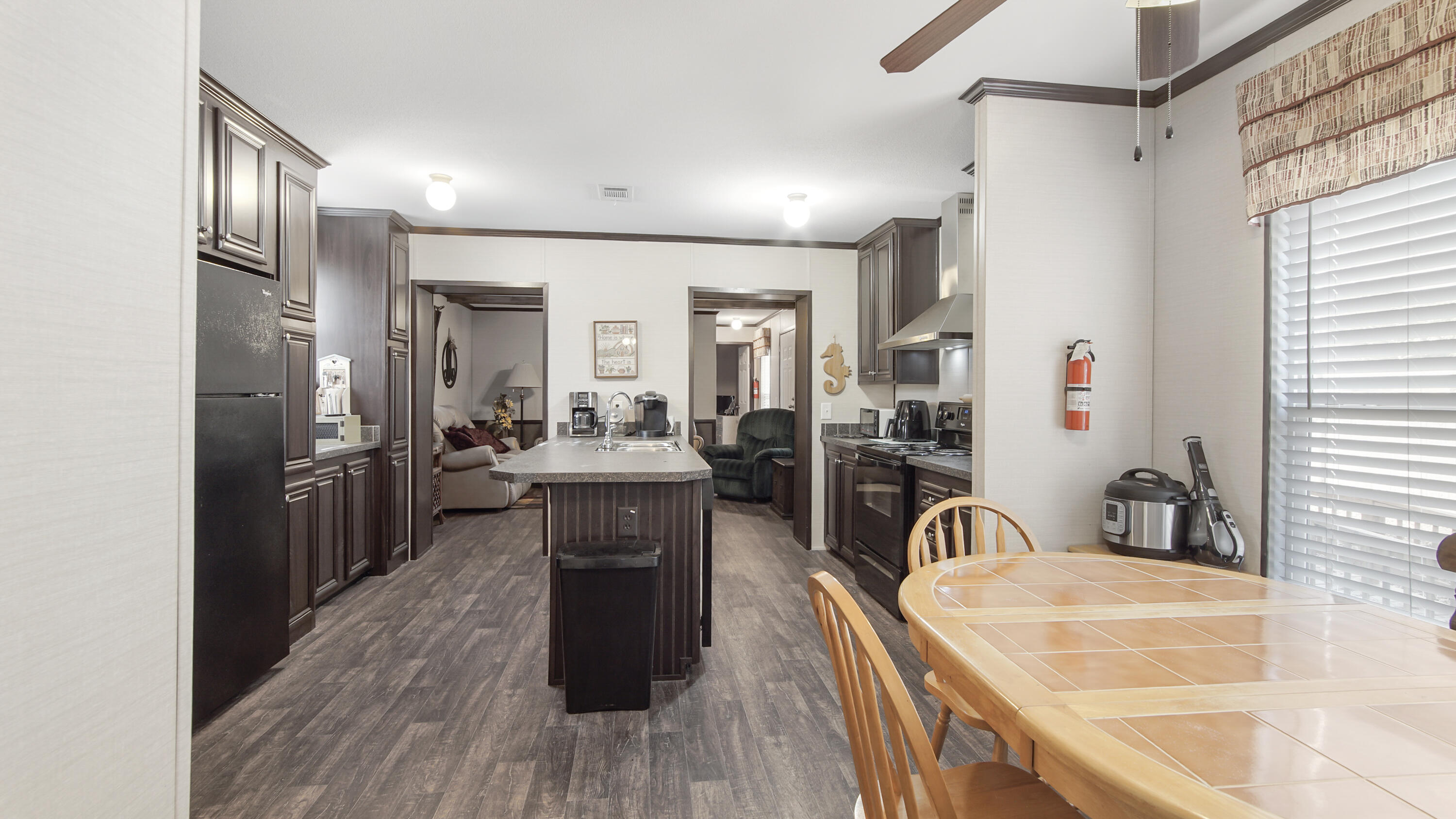 MAGNOLIA BAYE S/D - Residential