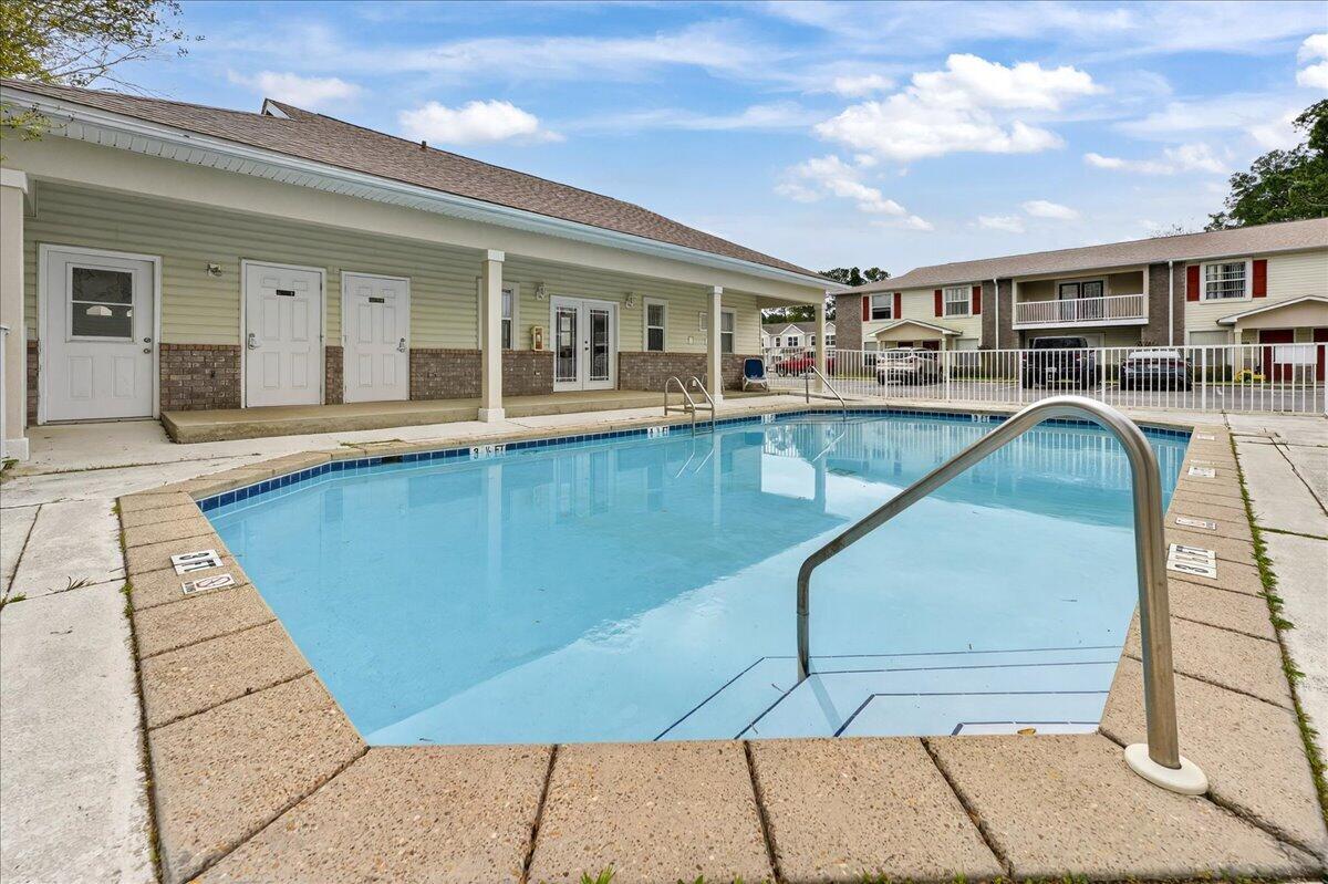 SHAY LIN - Residential