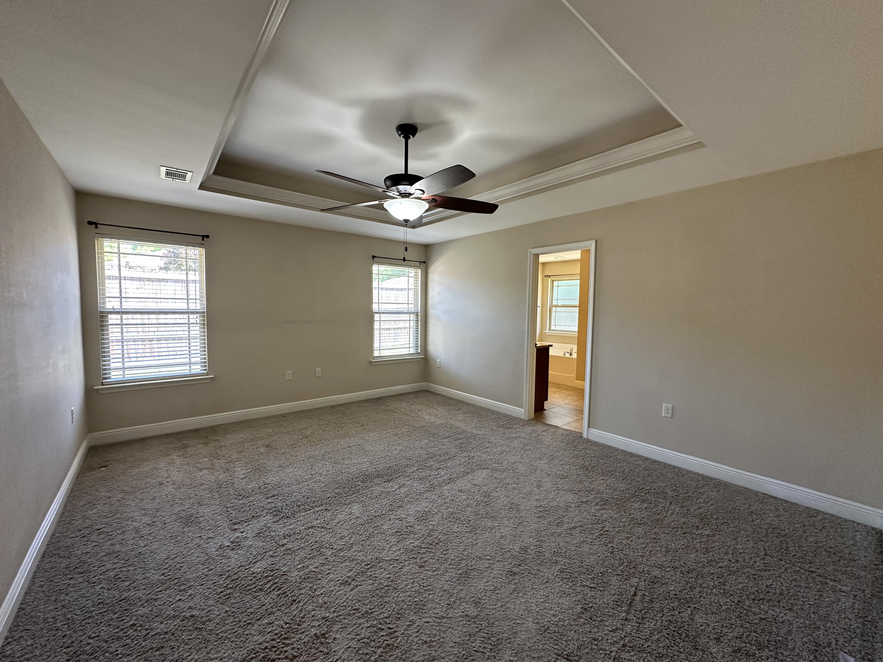 TRAILWOOD ESTATES - Residential Lease