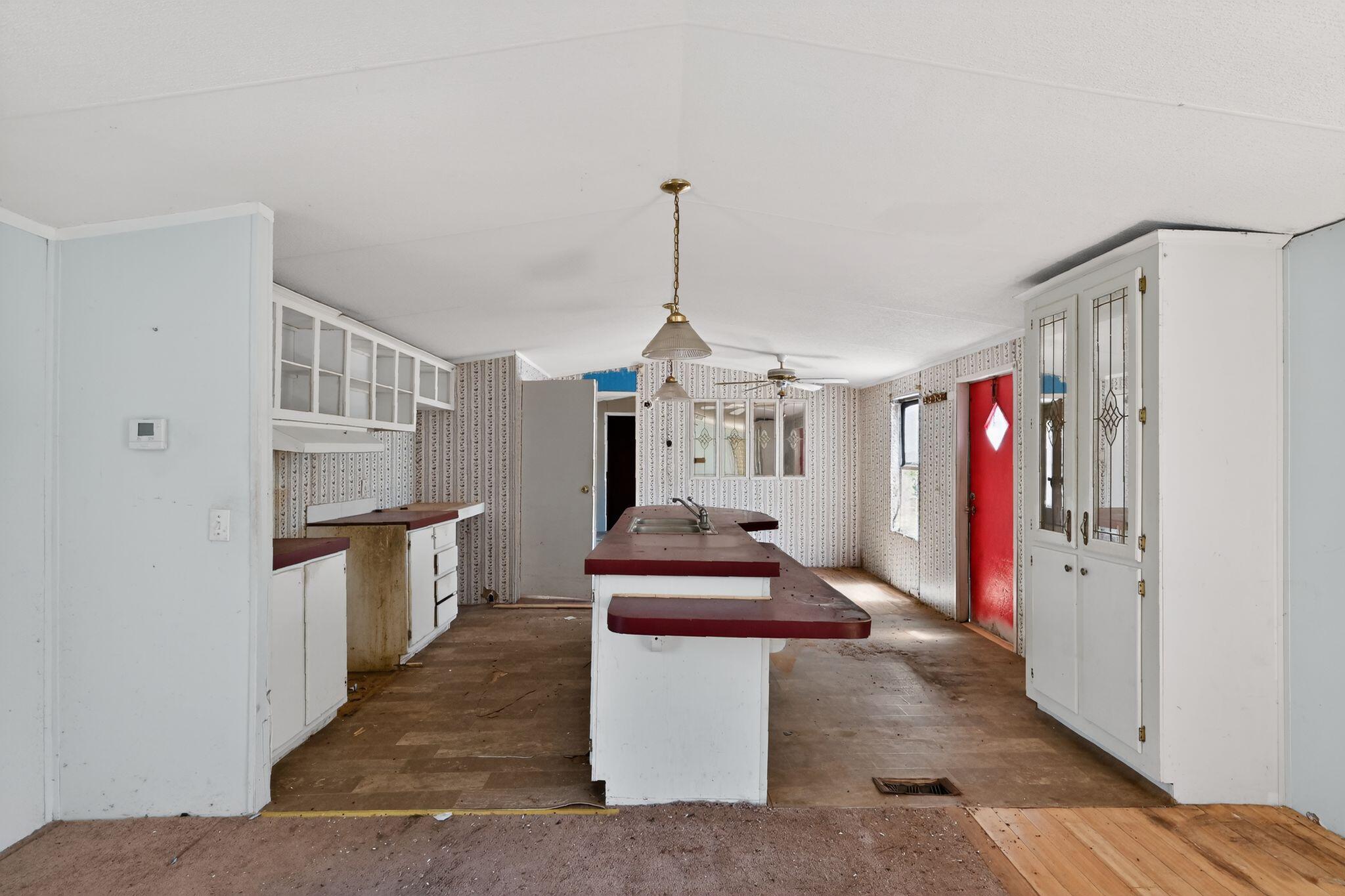 NO RECORDED SUBDIVISION - Residential