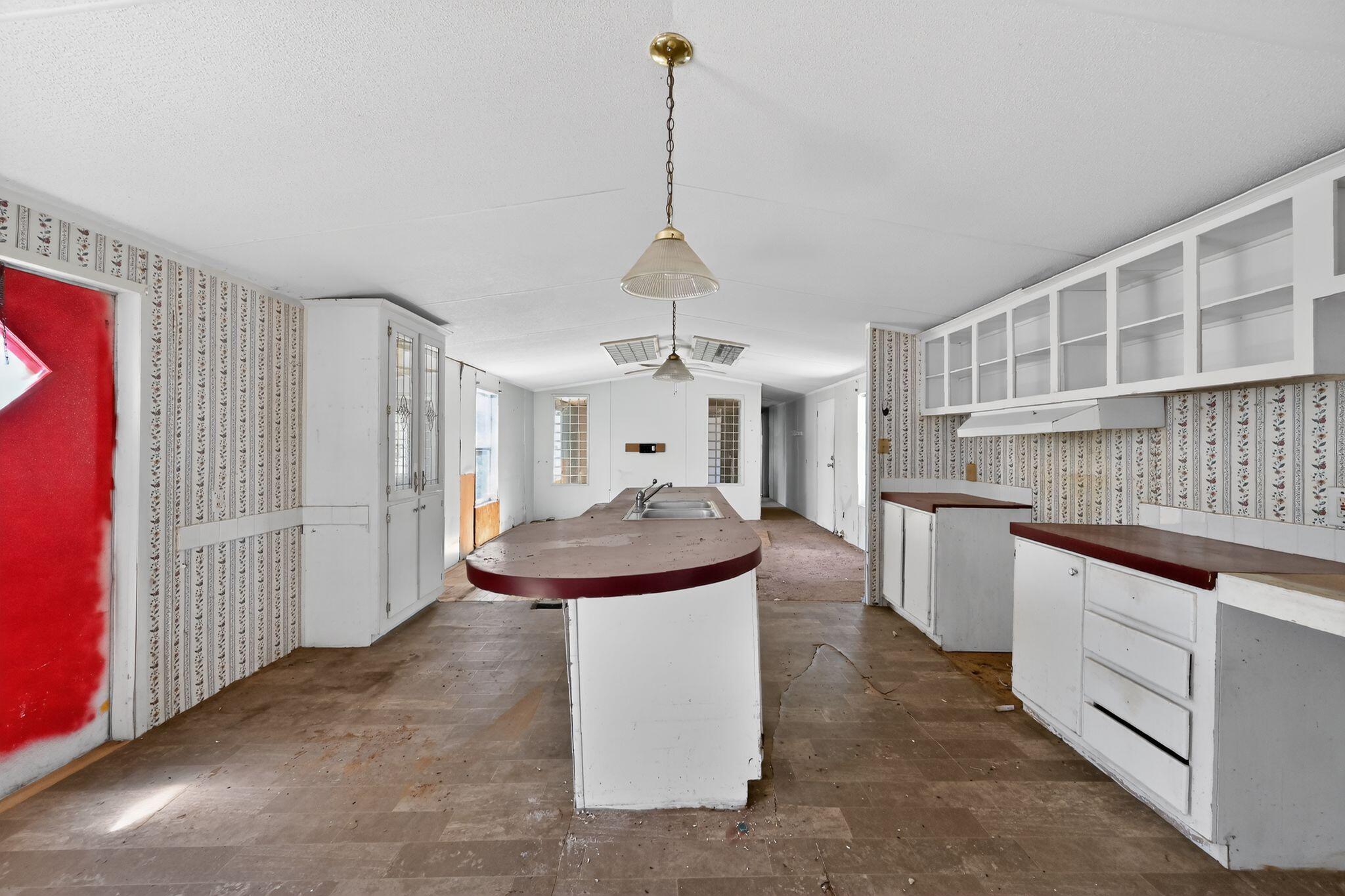 NO RECORDED SUBDIVISION - Residential