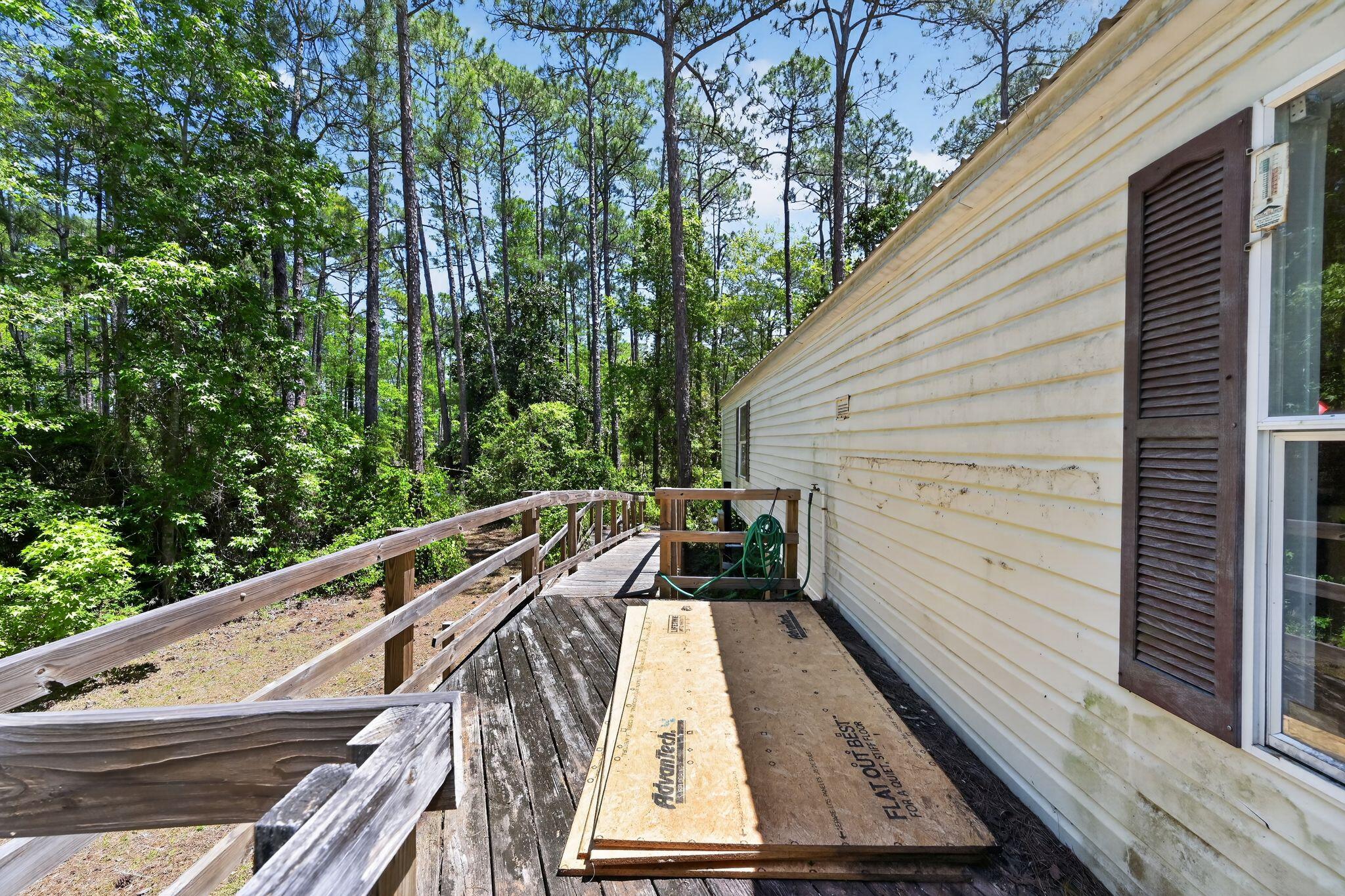 NO RECORDED SUBDIVISION - Residential