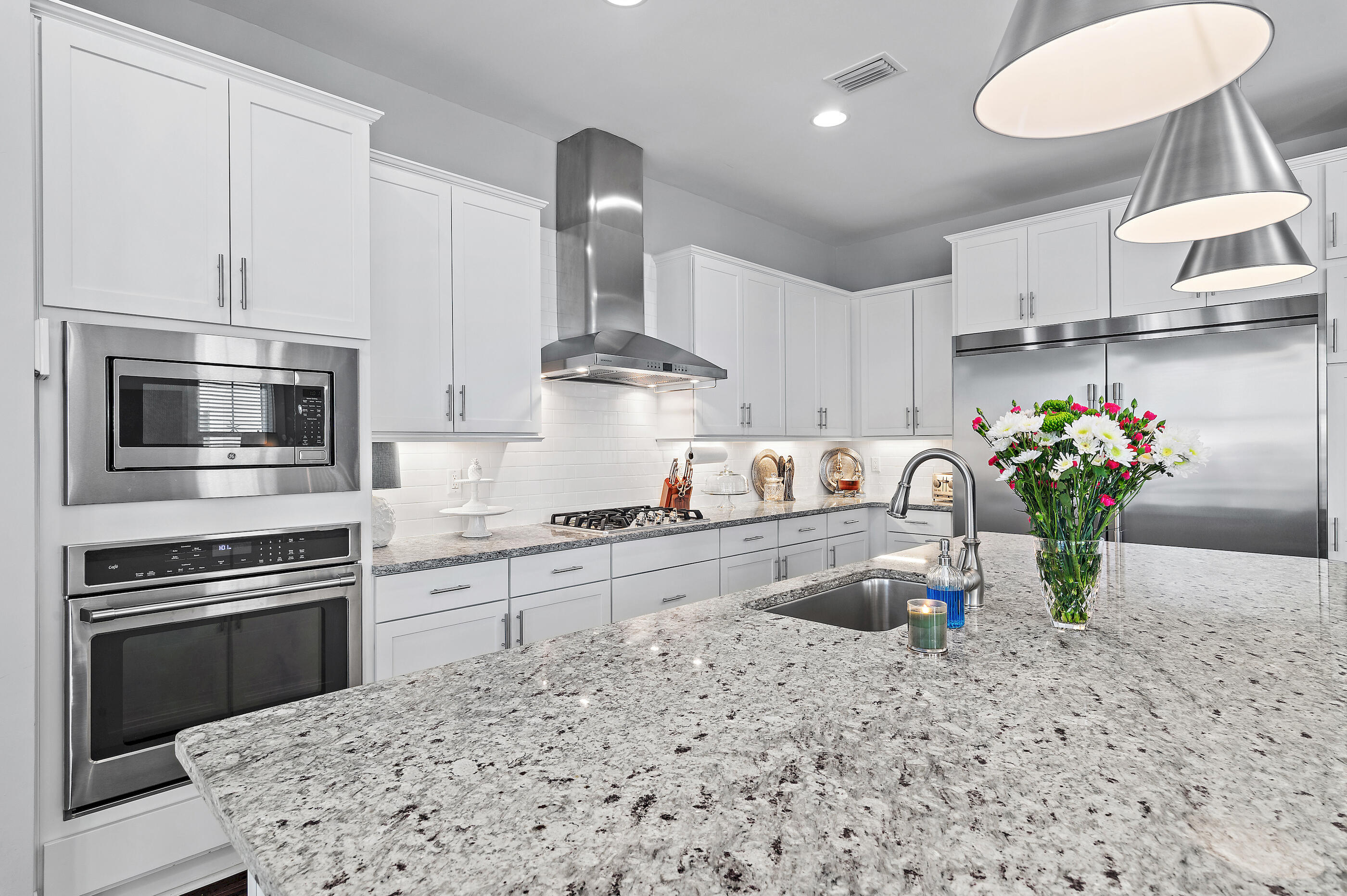 NATUREWALK AT SEAGROVE - Residential