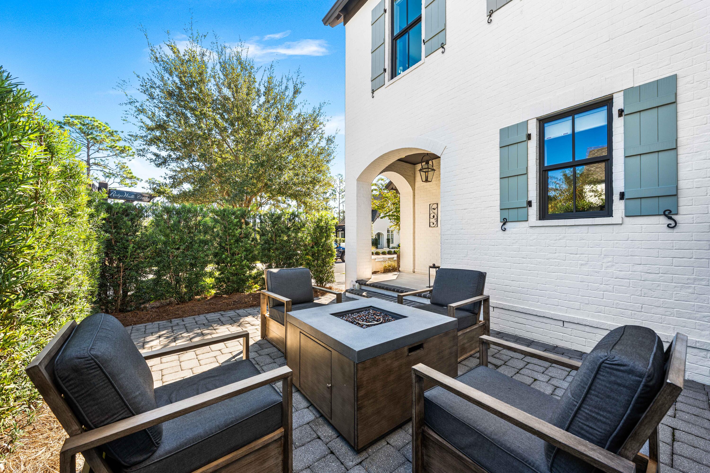 Ridgewalk - Residential